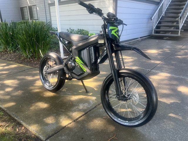 Rawrr Mantis / X Pro 17" Supermoto Wheels with Buchanan's Heavy Duty Spokes