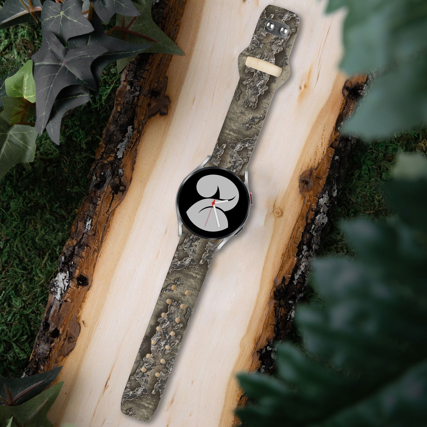 Realtree Excape HD Watchband for Samsung, Garmin, Fossil, and More for Samsung, Garmin, Fossil, and More
