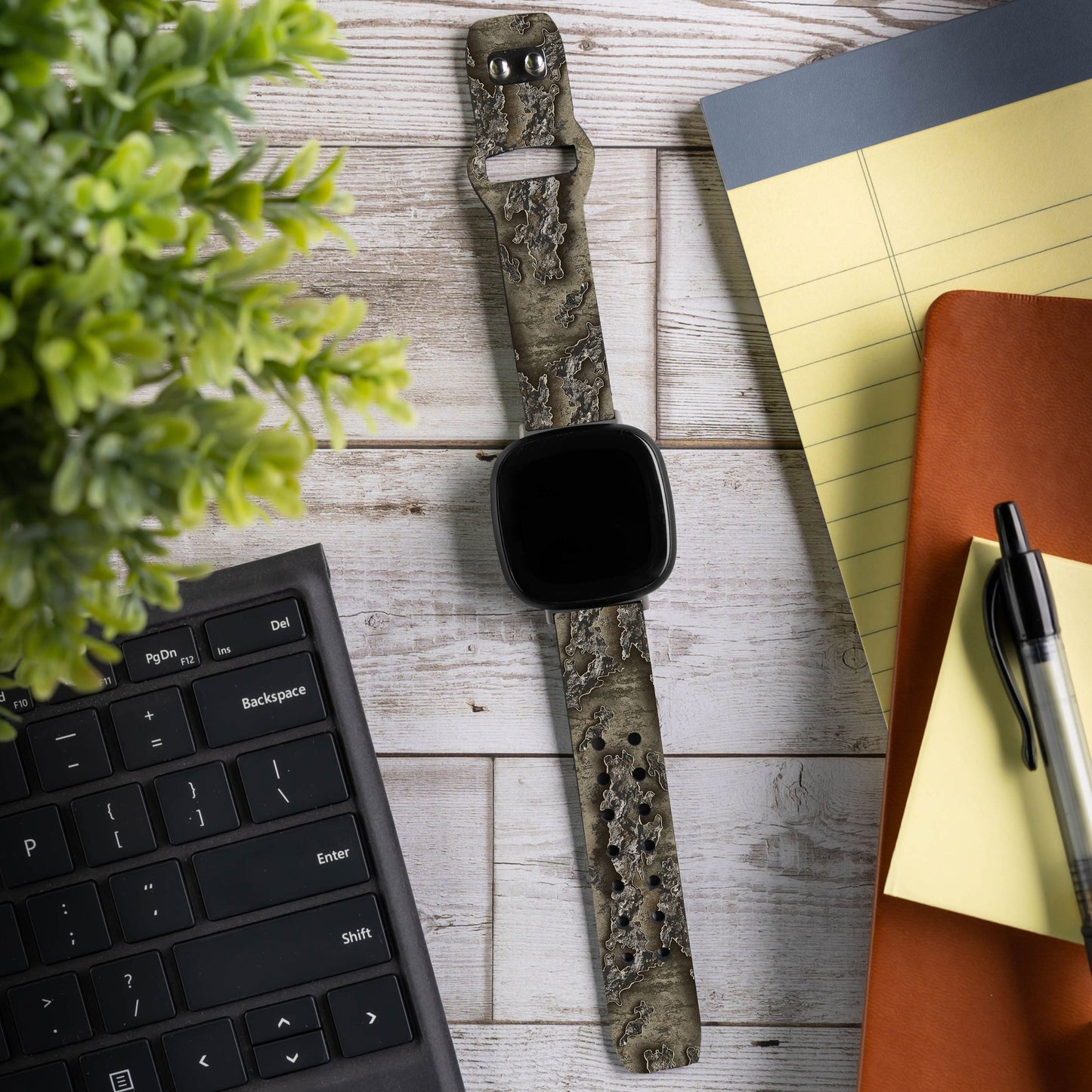 Realtree Excape HD Fitbit Versa 3 and Sense 1 Watch Band