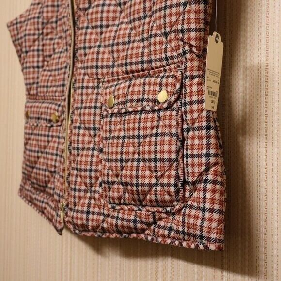 St. John's Bay Quilted Vest - Size Large
