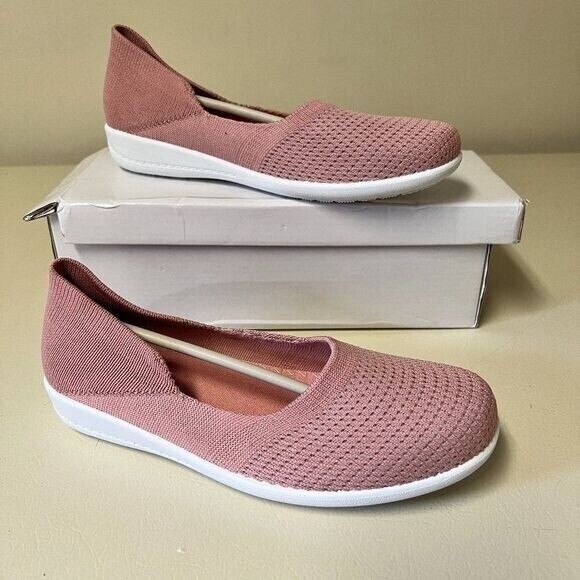 Women's Slip on Shoes Size 5
