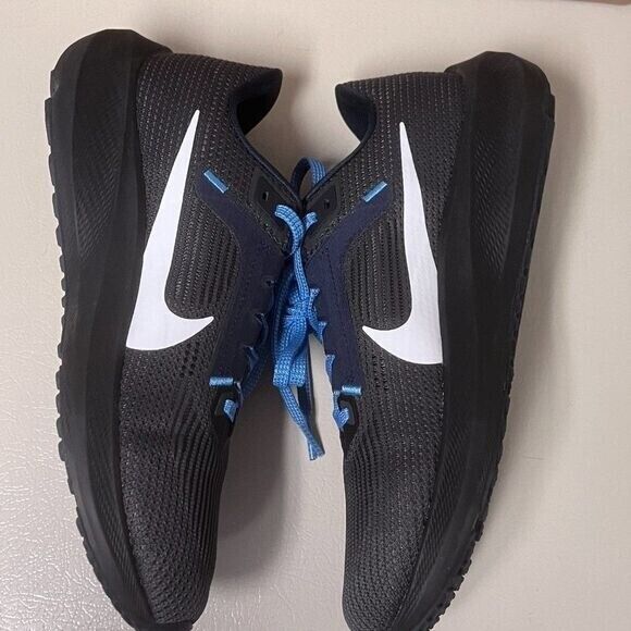 Nike Zoom Pegasus 40 Titans Running Shoes