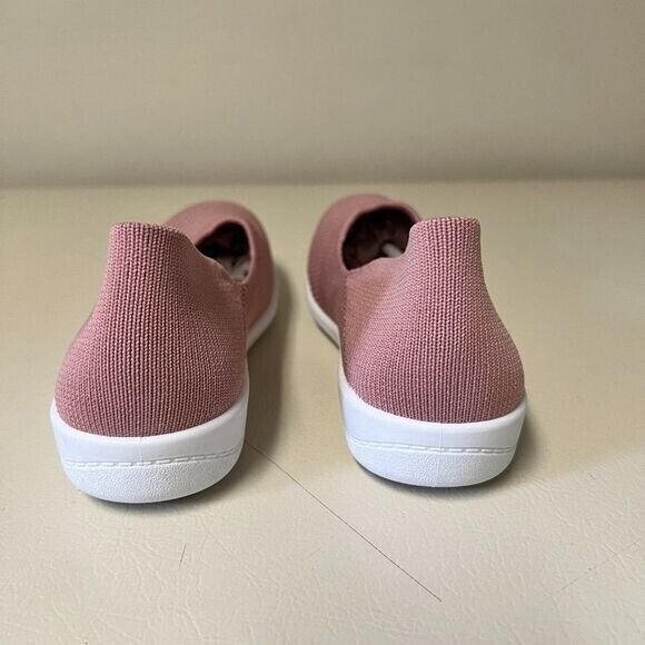 Women's Slip on Shoes Size 5