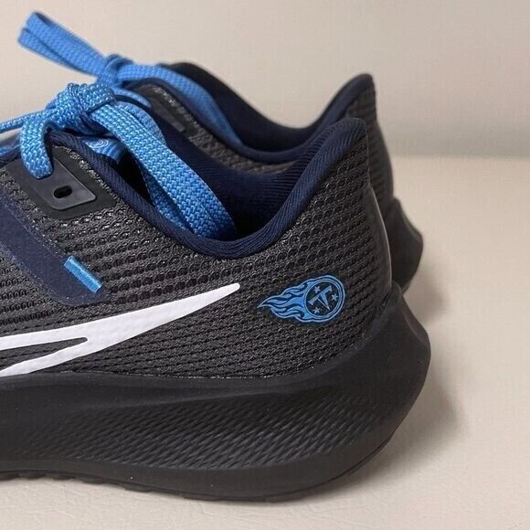 Nike Zoom Pegasus 40 Titans Running Shoes