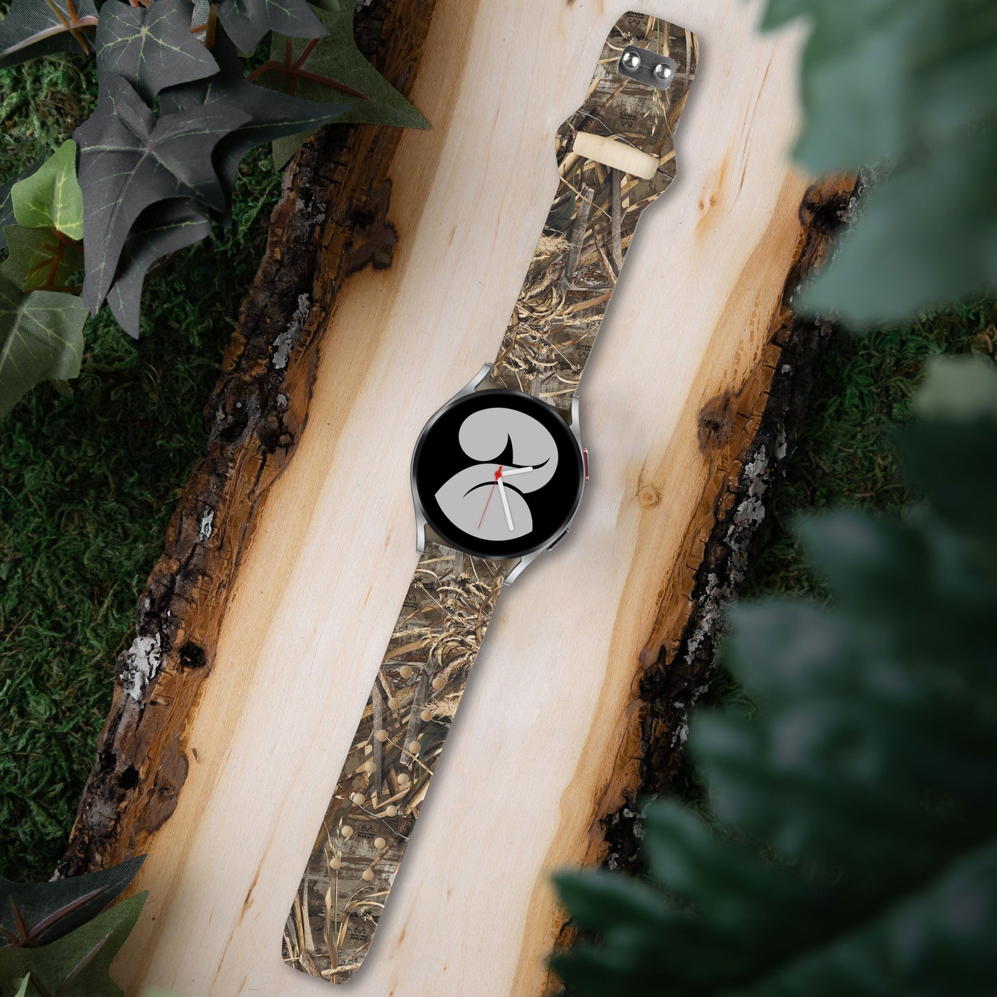 Realtree Max 5 HD Watchband for Samsung, Garmin, Fossil, and More for Samsung, Garmin, Fossil, and More