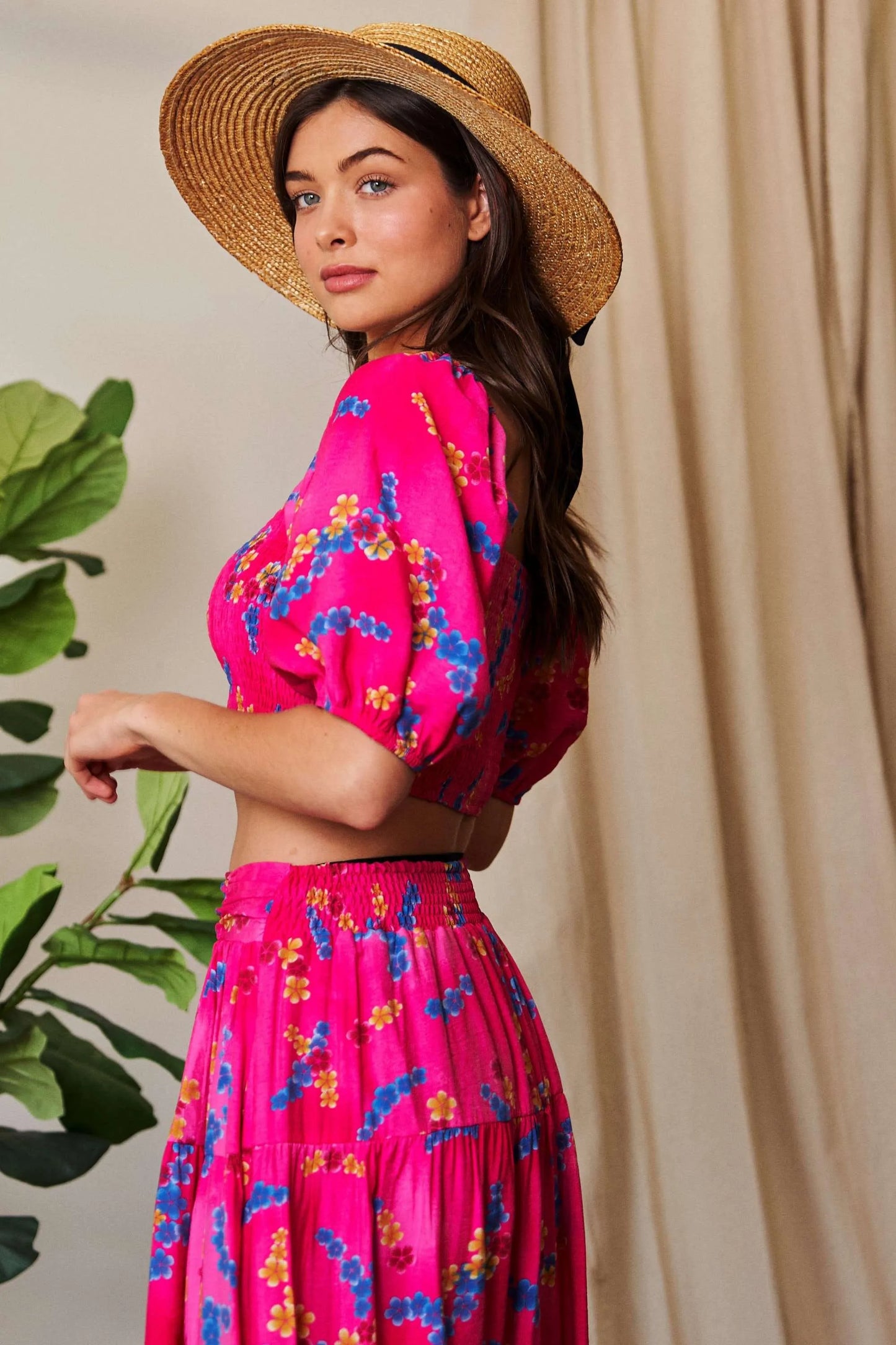 Davi & Dani Smocing Bodice Puff Short Sleeve Printed Crop Top