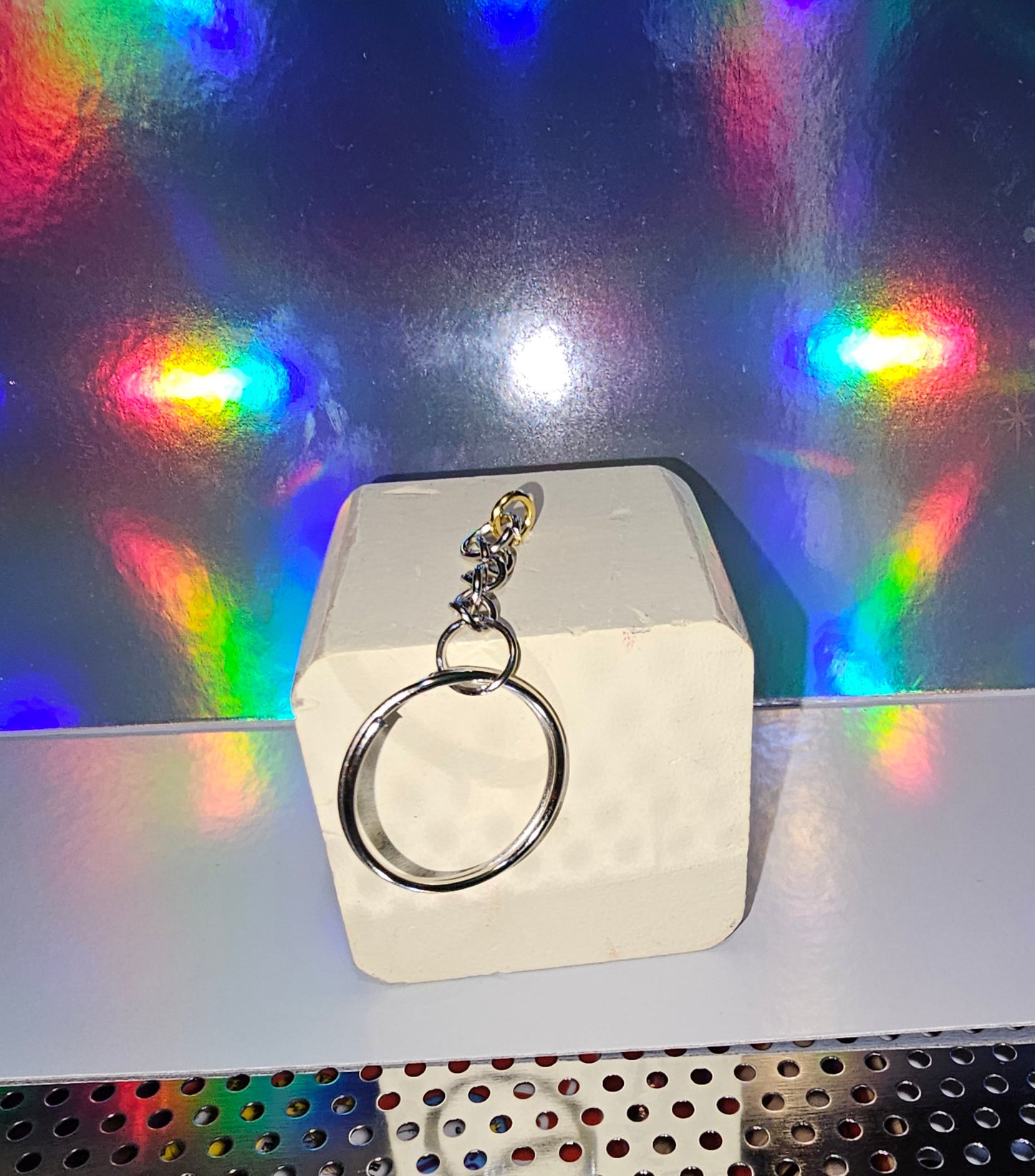 Letter block keychain c- H (beige)