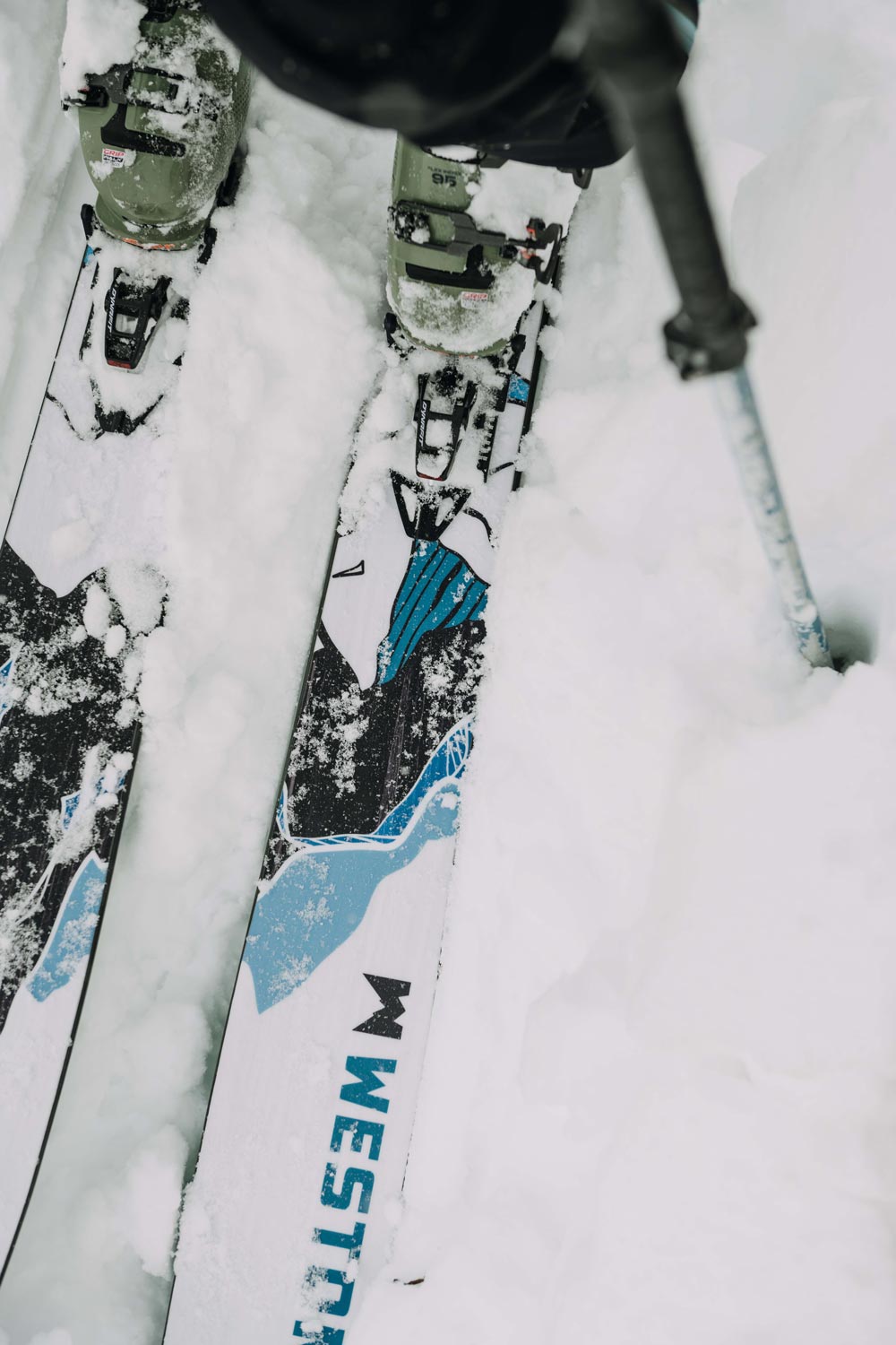 Summit Carbon 105
