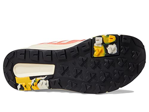 adidas Terrex Trailmaker Sneaker, Coral Fusion/Wonder White/Solar Gold, 13.5 US Unisex Little Kid