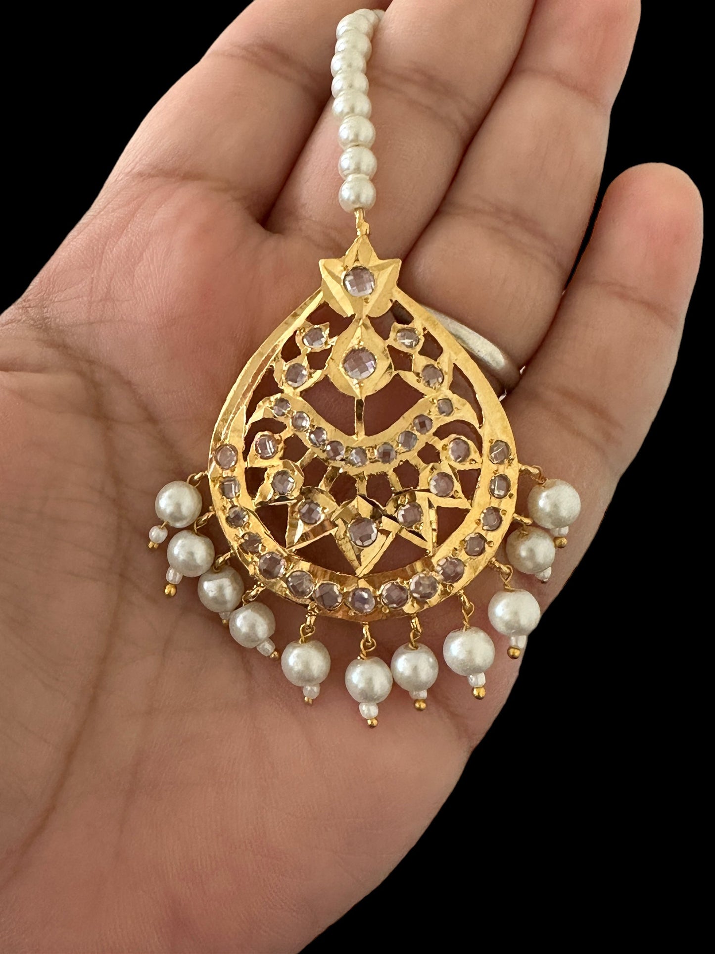 DJTK227 Riya tika in pearls ( READY TO SHIP )