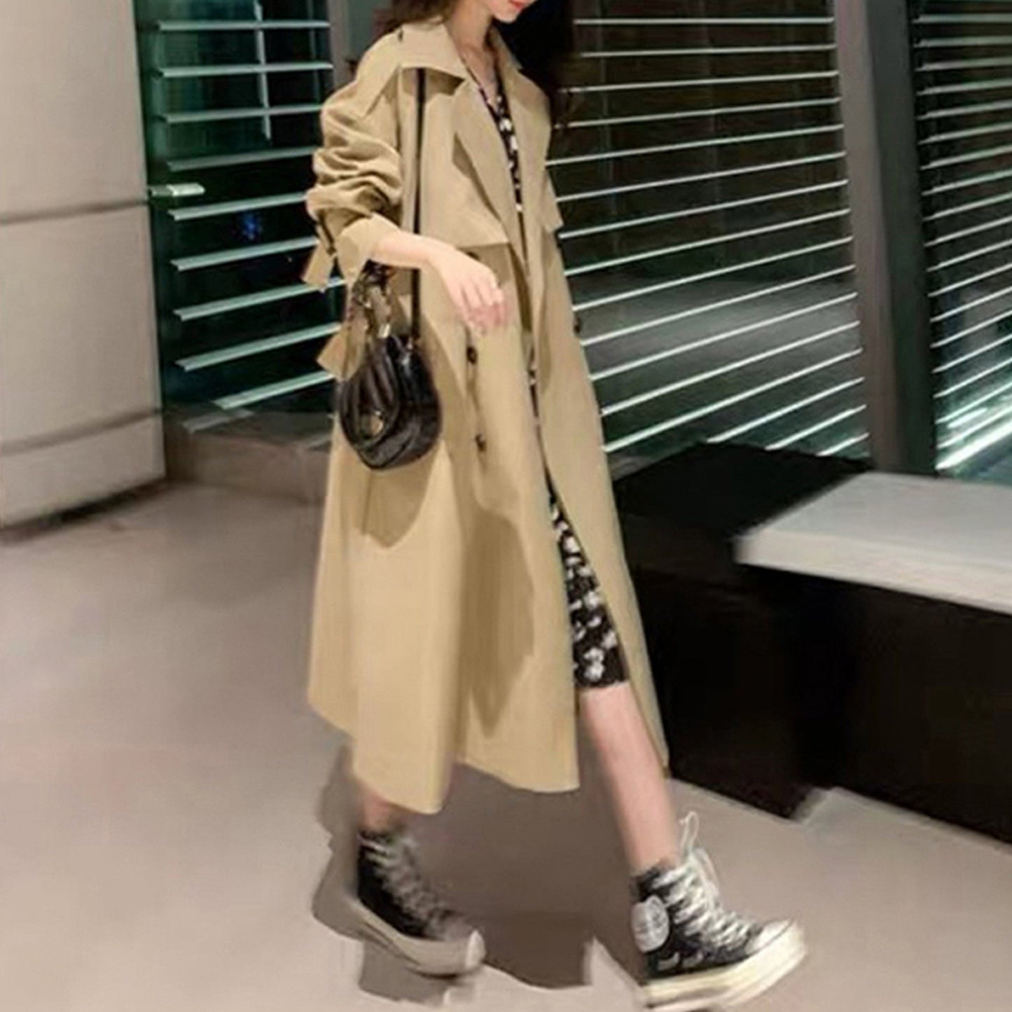 Women’s Elegant Oversized Trench Coat – Mid-Length Style