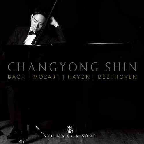 Mozart / Shin - Changyong Shin Plays Music CD