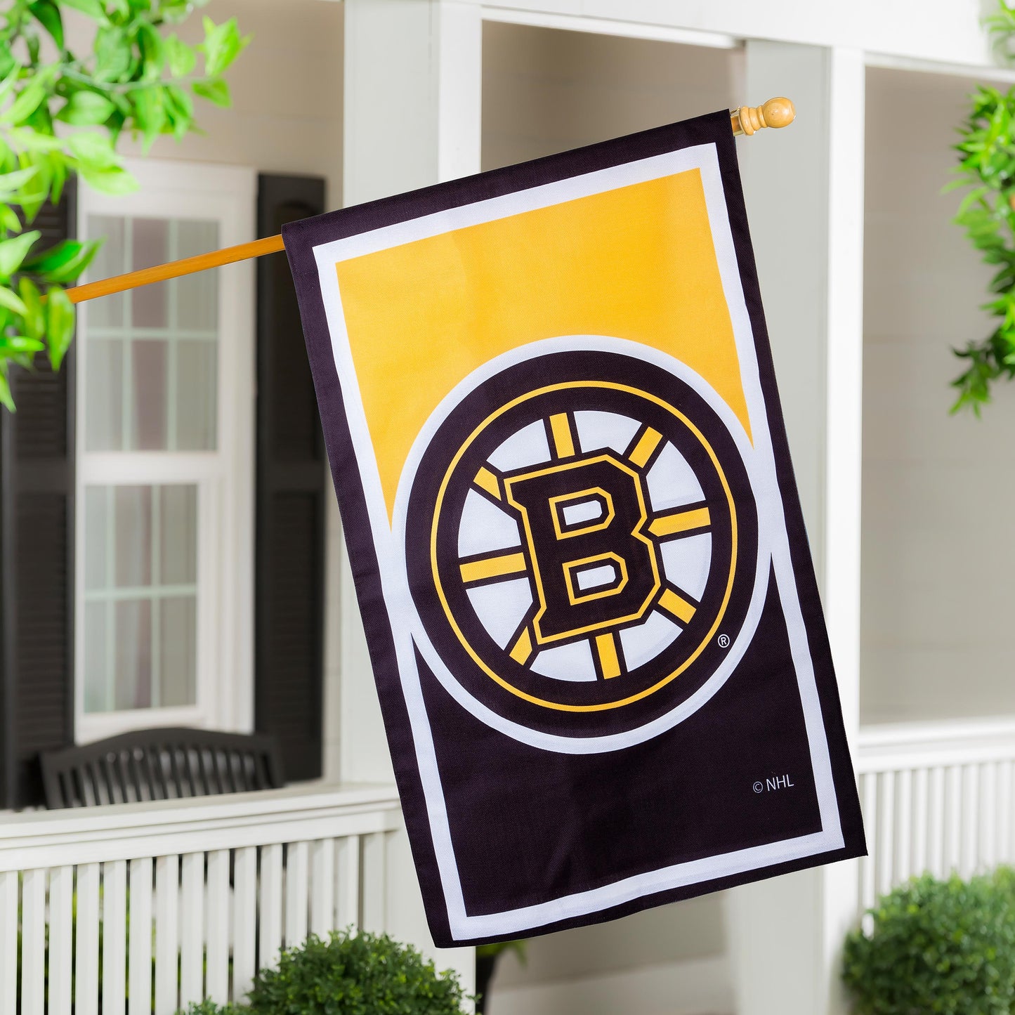 NHL Hockey Burlap House Flag, Boston Bruins