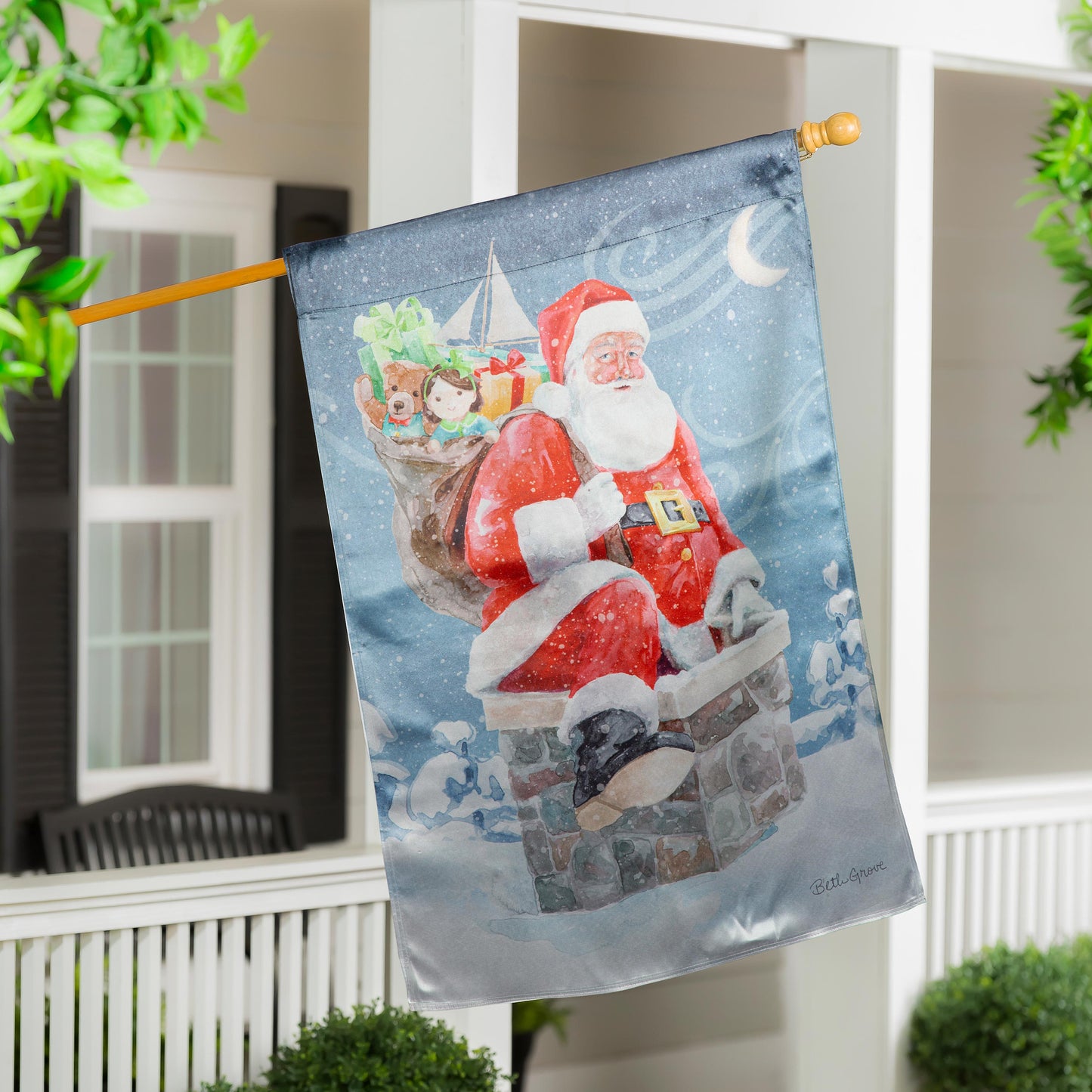 Santa in the Chimney Lustre House Flag