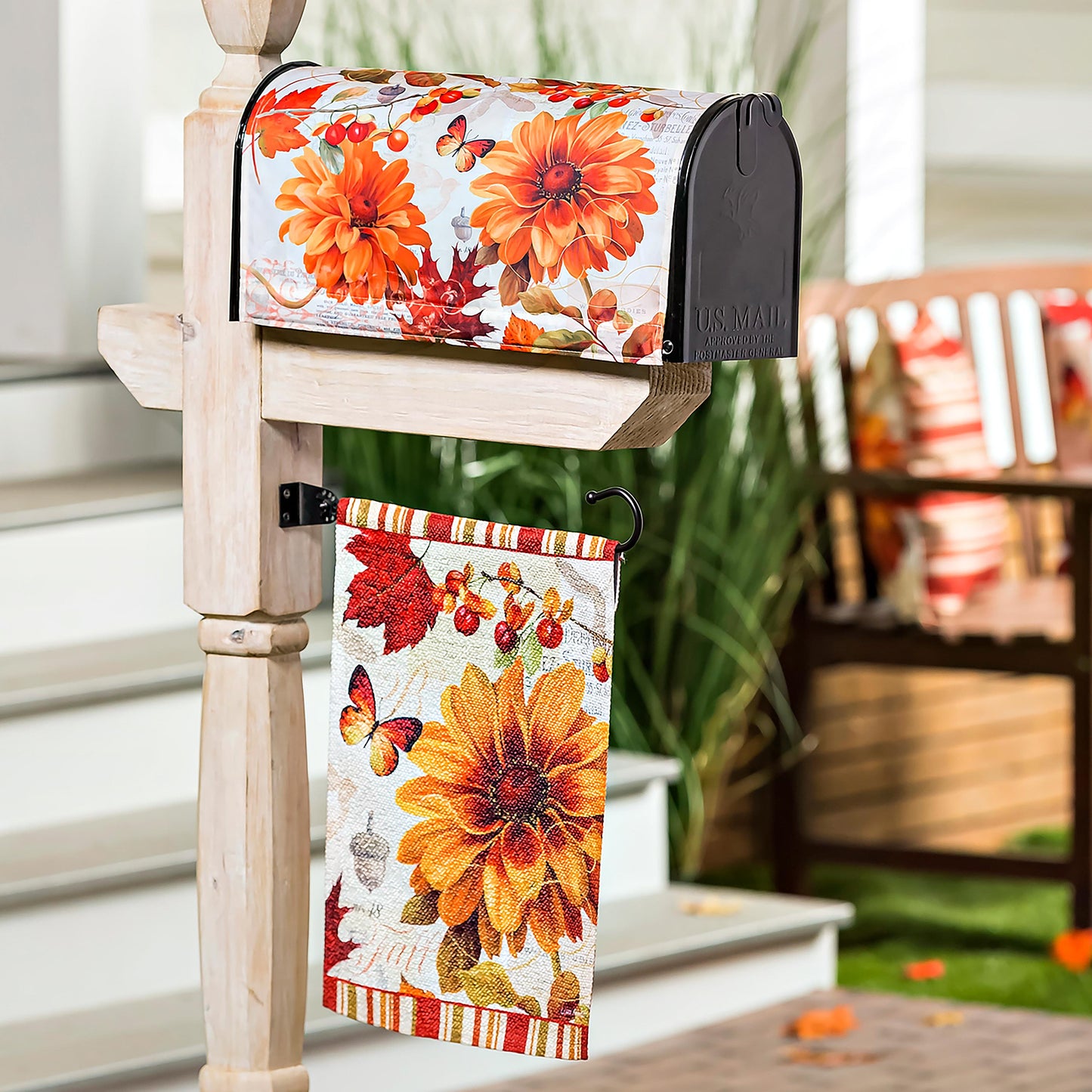 Fall In Love Garden Textured Suede Flag