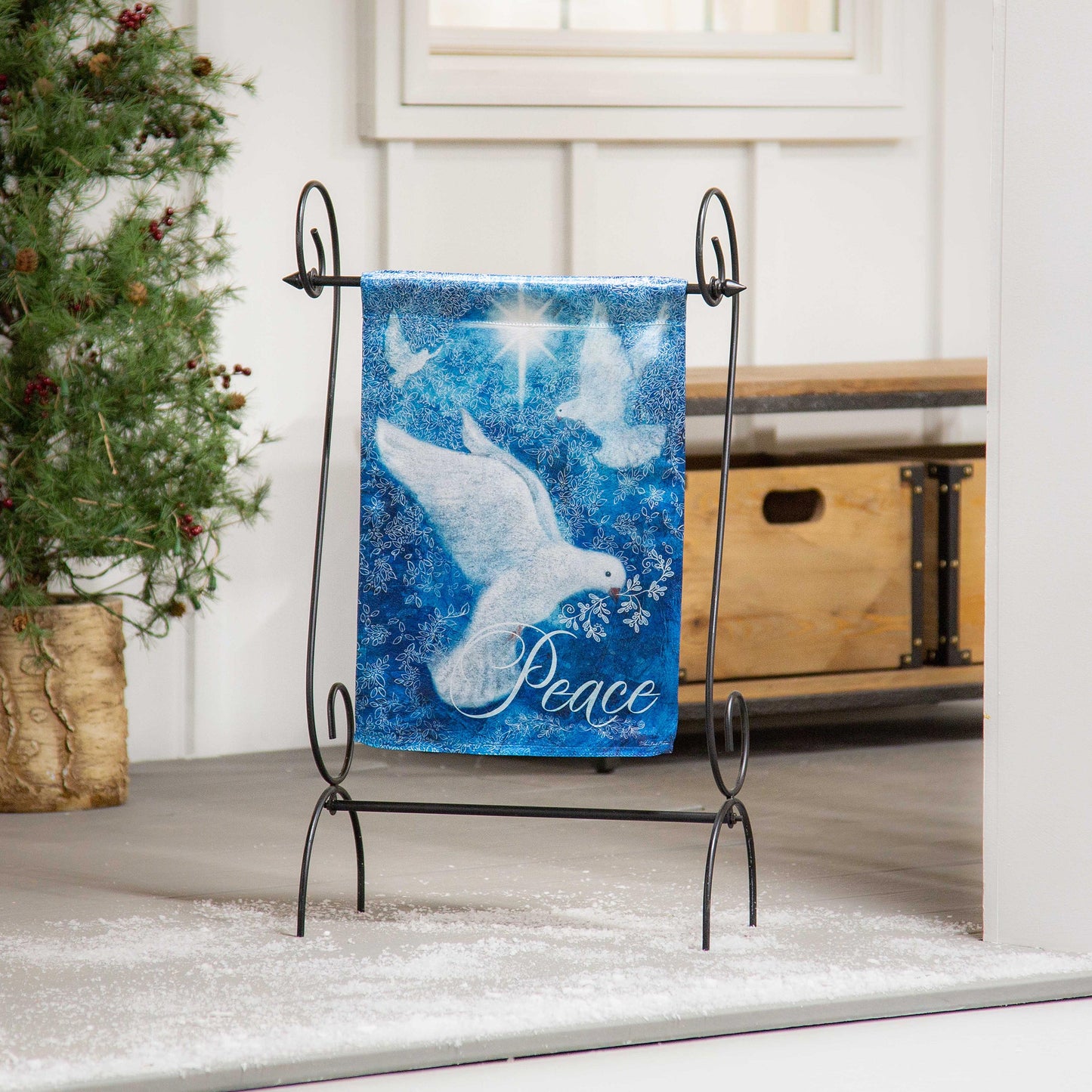 Dove Piece Trio Lustre Garden Flag