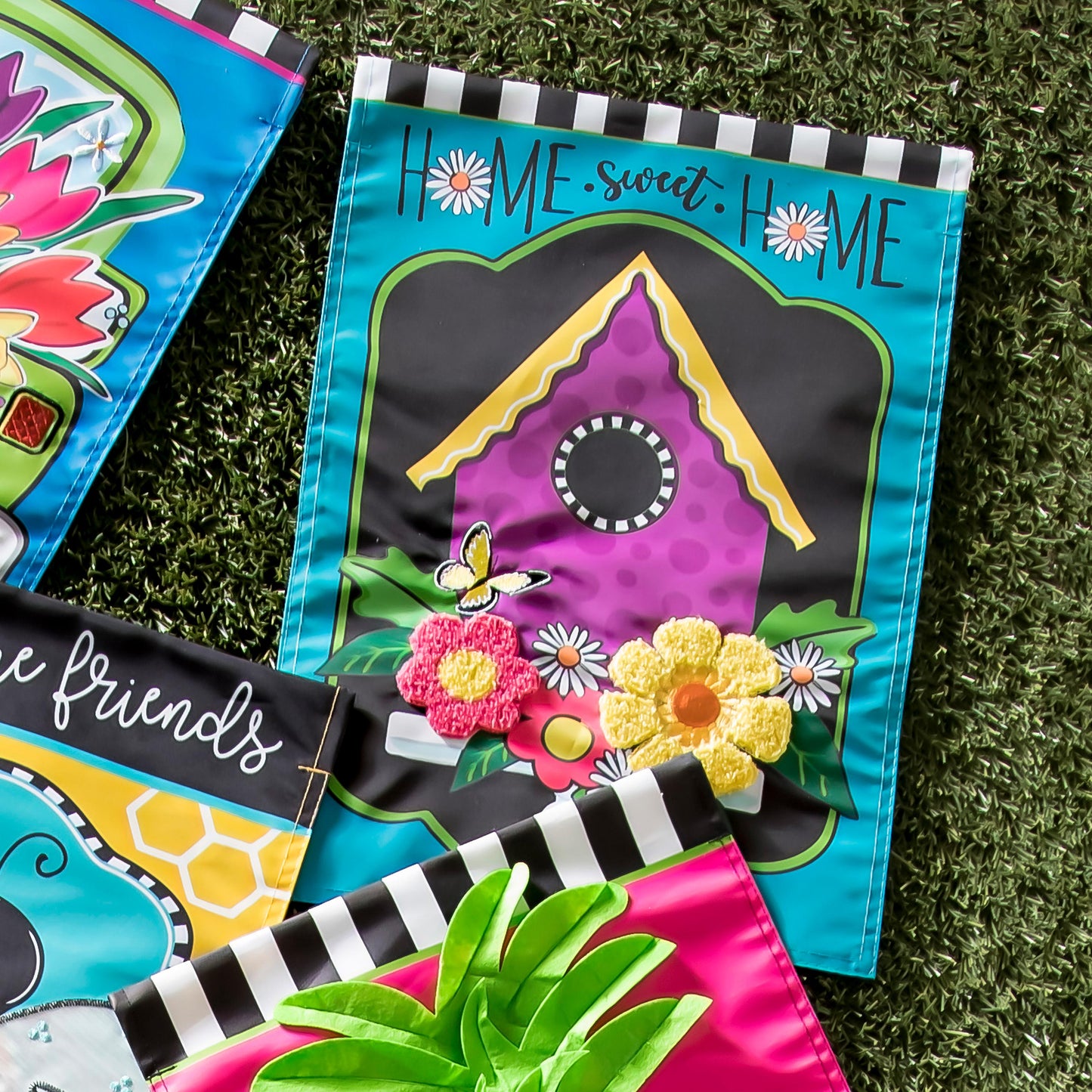 Daisy Birdhouse Garden Applique Flag