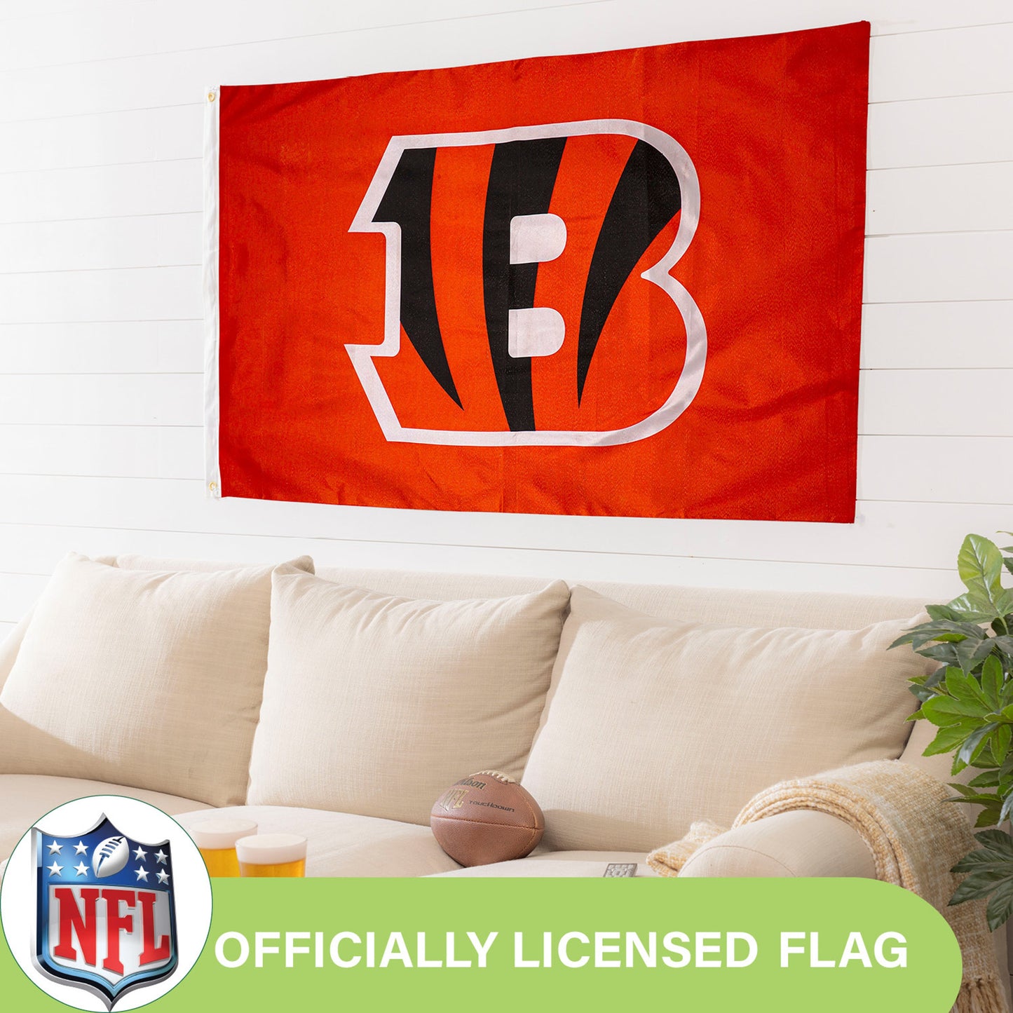 Cincinnati Bengals Single Sided Flag with 2 Grommets, 3'x5'