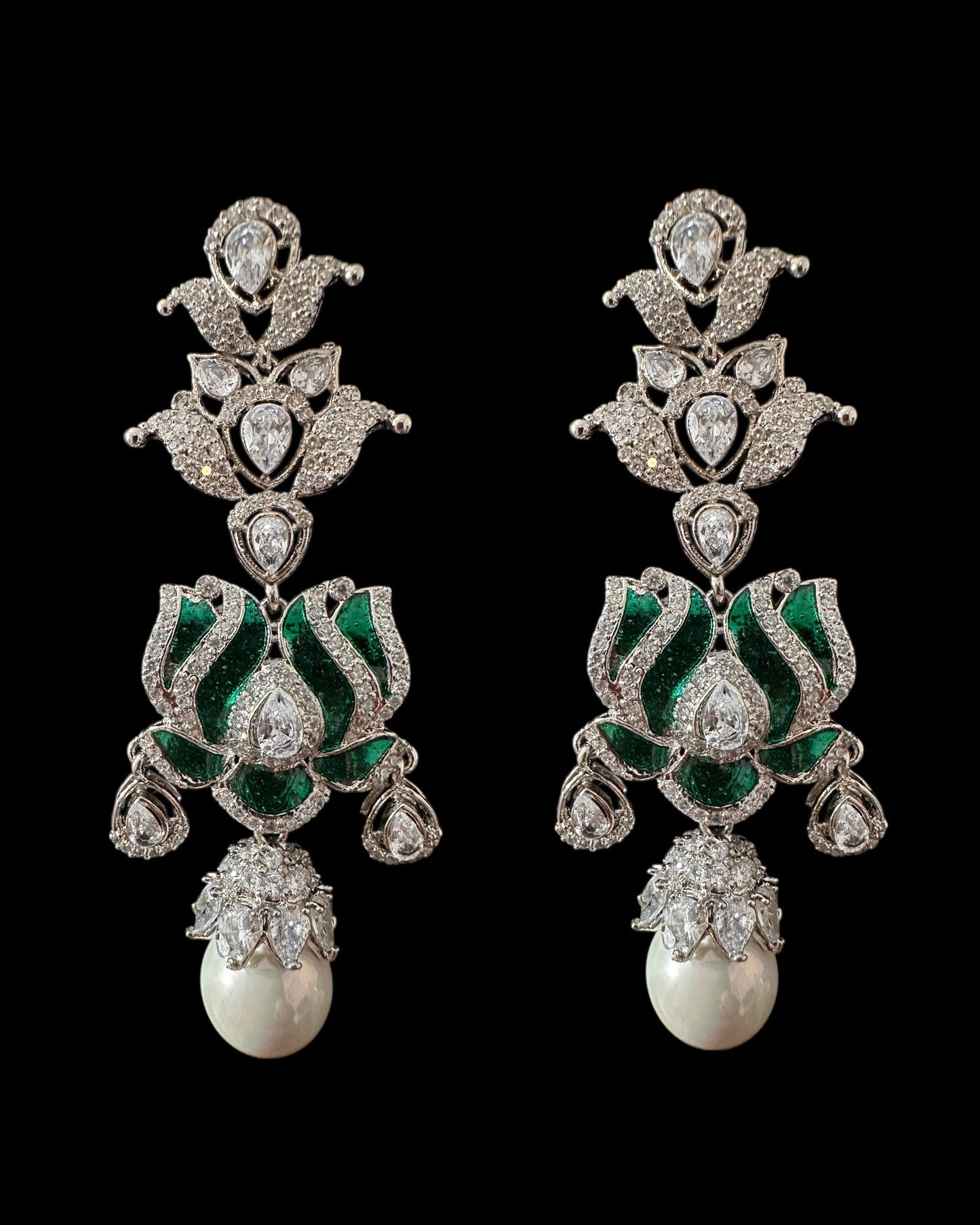 DER811 Lotus Cz earrings -Green ( READY TO SHIP )