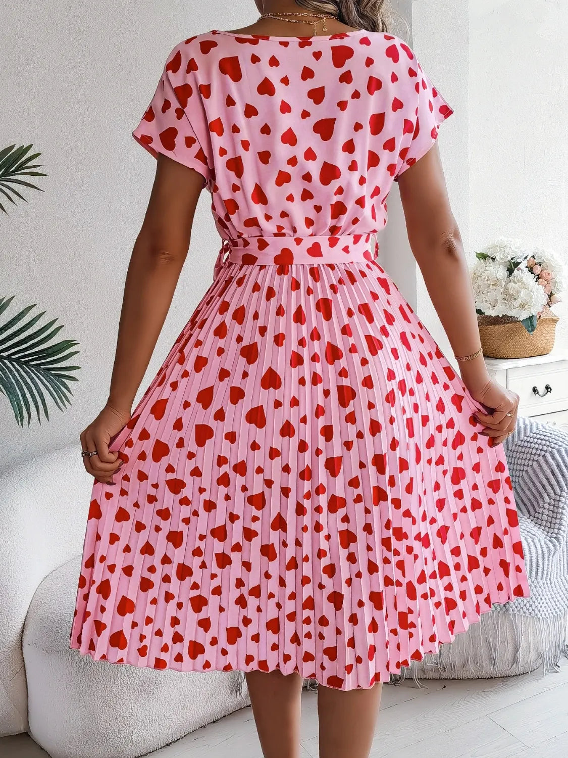 Heart Print Short Sleeve Tie Waist Dress