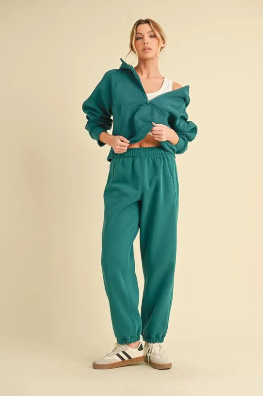 Aemi Co Drawstring Elastic Waist Joggers