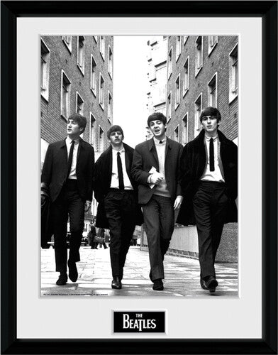 Poster - Framed - The Beatles - In London Portrait Framed Poster - Special Products