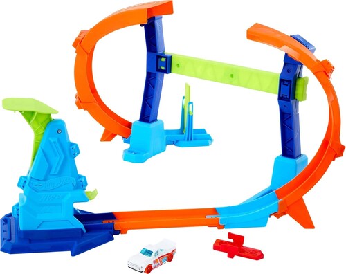 Hot Wheels - Hot Wheels Action Corkscrew Jump Champion - Collectibles
