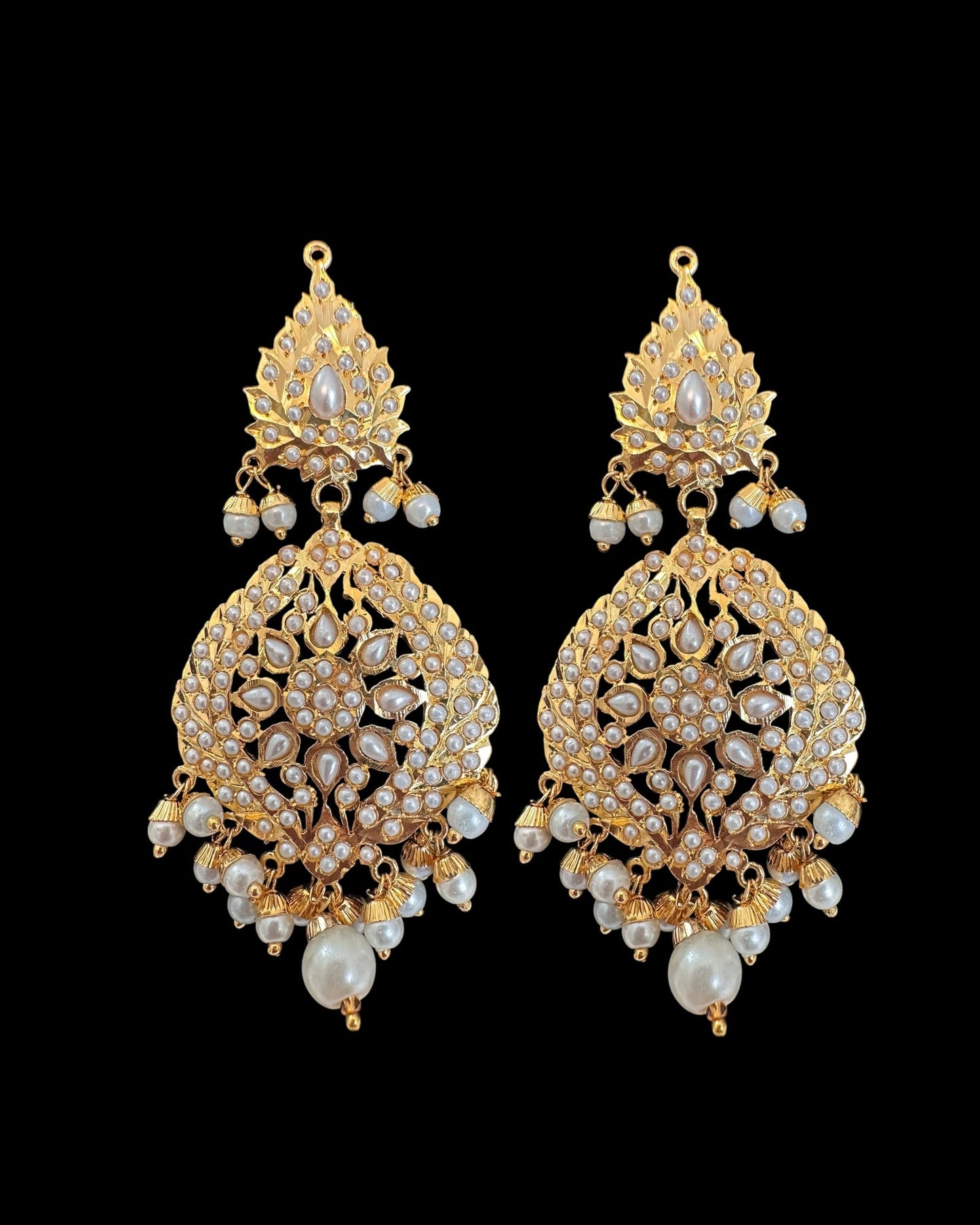 DJET500 Megha jadau earrings tika set in pearl ( READY TO SHIP )