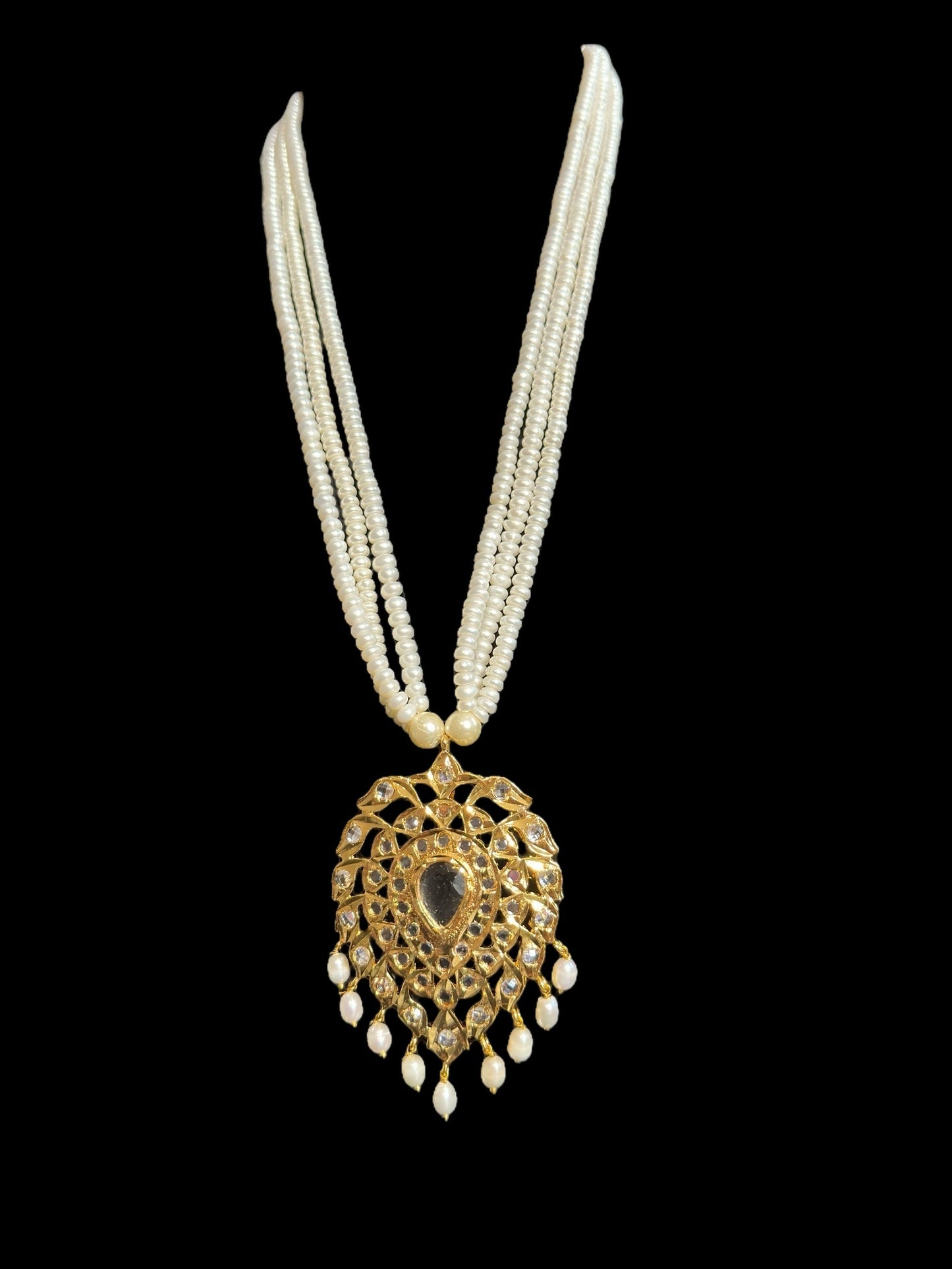 PS345 Alvira pan necklace set in fresh water pearls (READY TO SHIP )