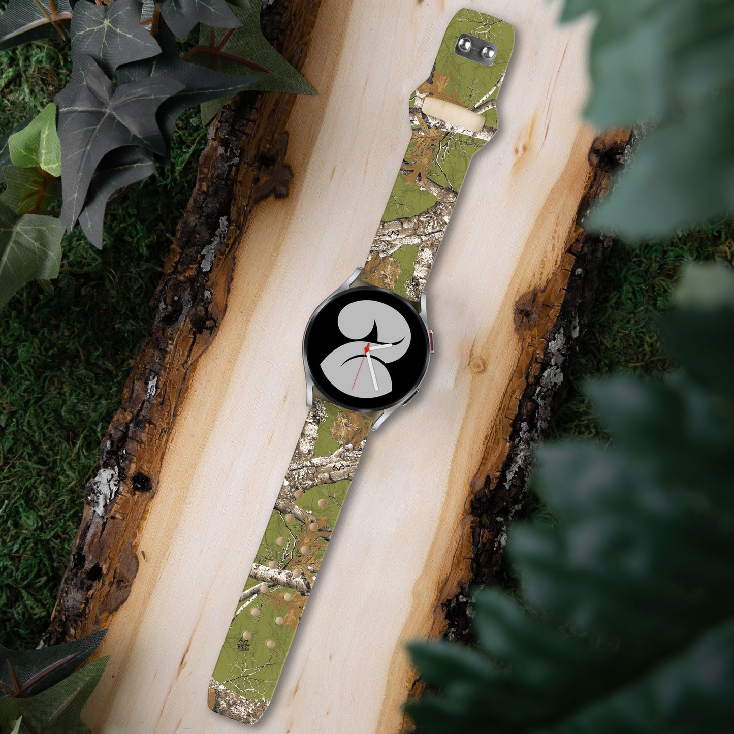 Realtree Edge HD Watchband for Samsung, Garmin, Fossil, and More for Samsung, Garmin, Fossil, and More