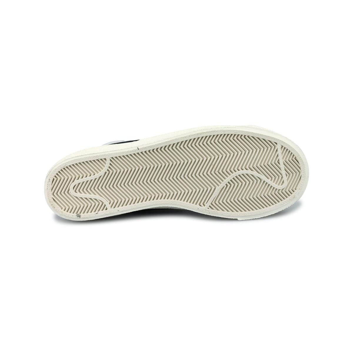 NIKE Women's Basketball Shoe, White/Black, 12.5