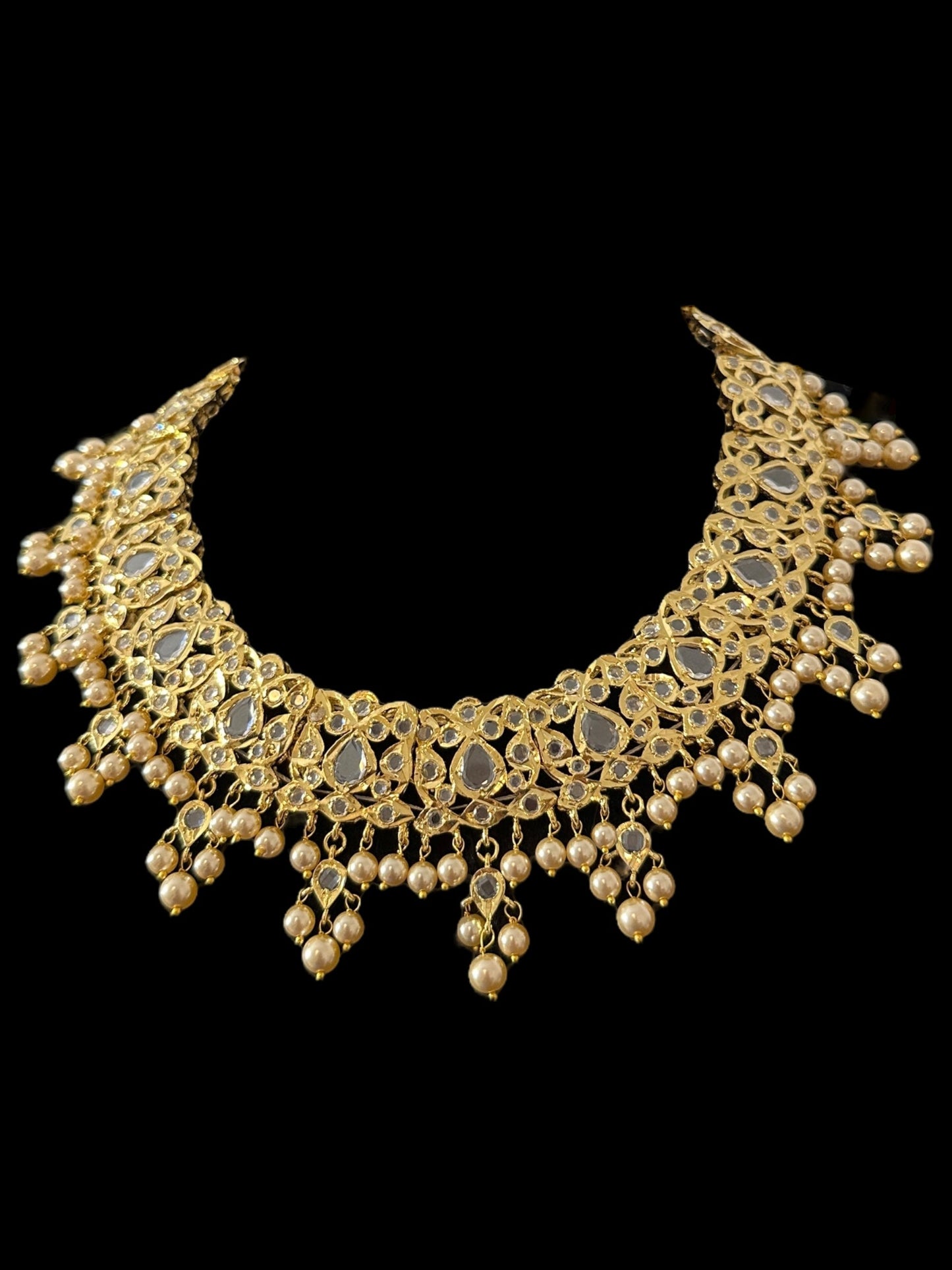 DNS197 Smitha necklace set in pearls (READY TO SHIP)