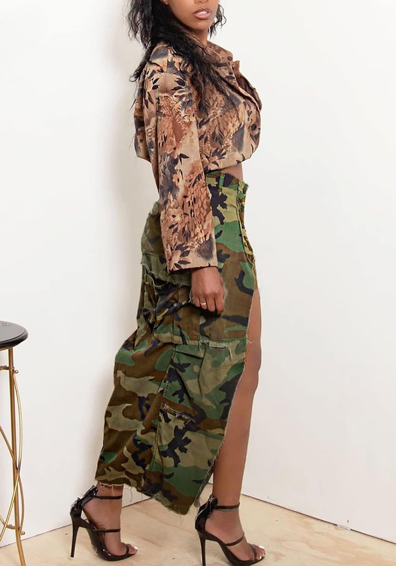 Women's Camo Cargo Skirt Y2K Trendy High Split Camouflage Casual Maxi Long Skirts with Pockets