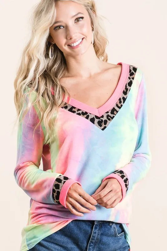 BiBi Tie Dye Terry V-Neck Top | Sybaritic Boutique