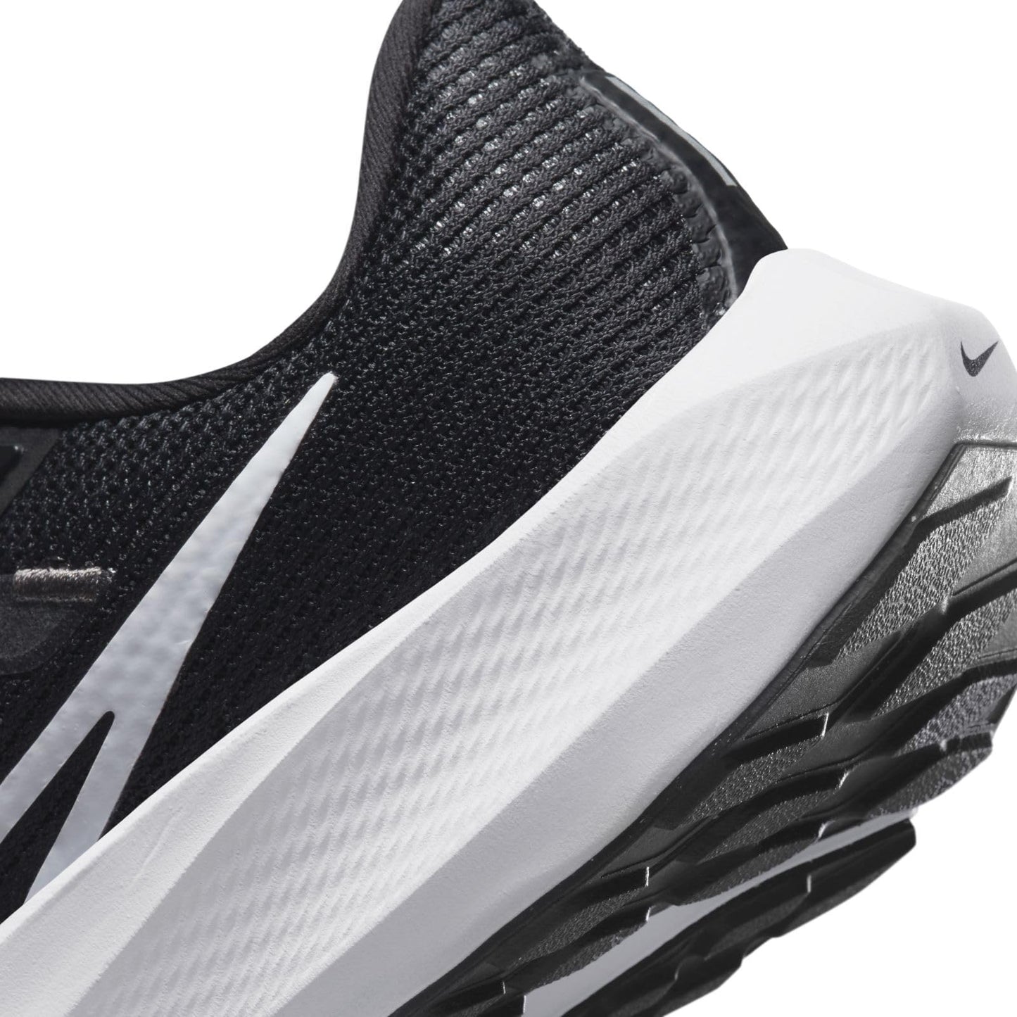 Nike Women's Low-Top Sneakers, Black White Iron Grey, 7.5