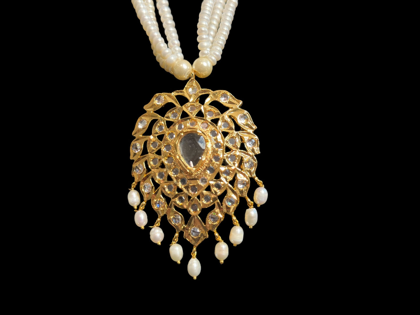 PS345 Alvira pan necklace set in fresh water pearls (READY TO SHIP )
