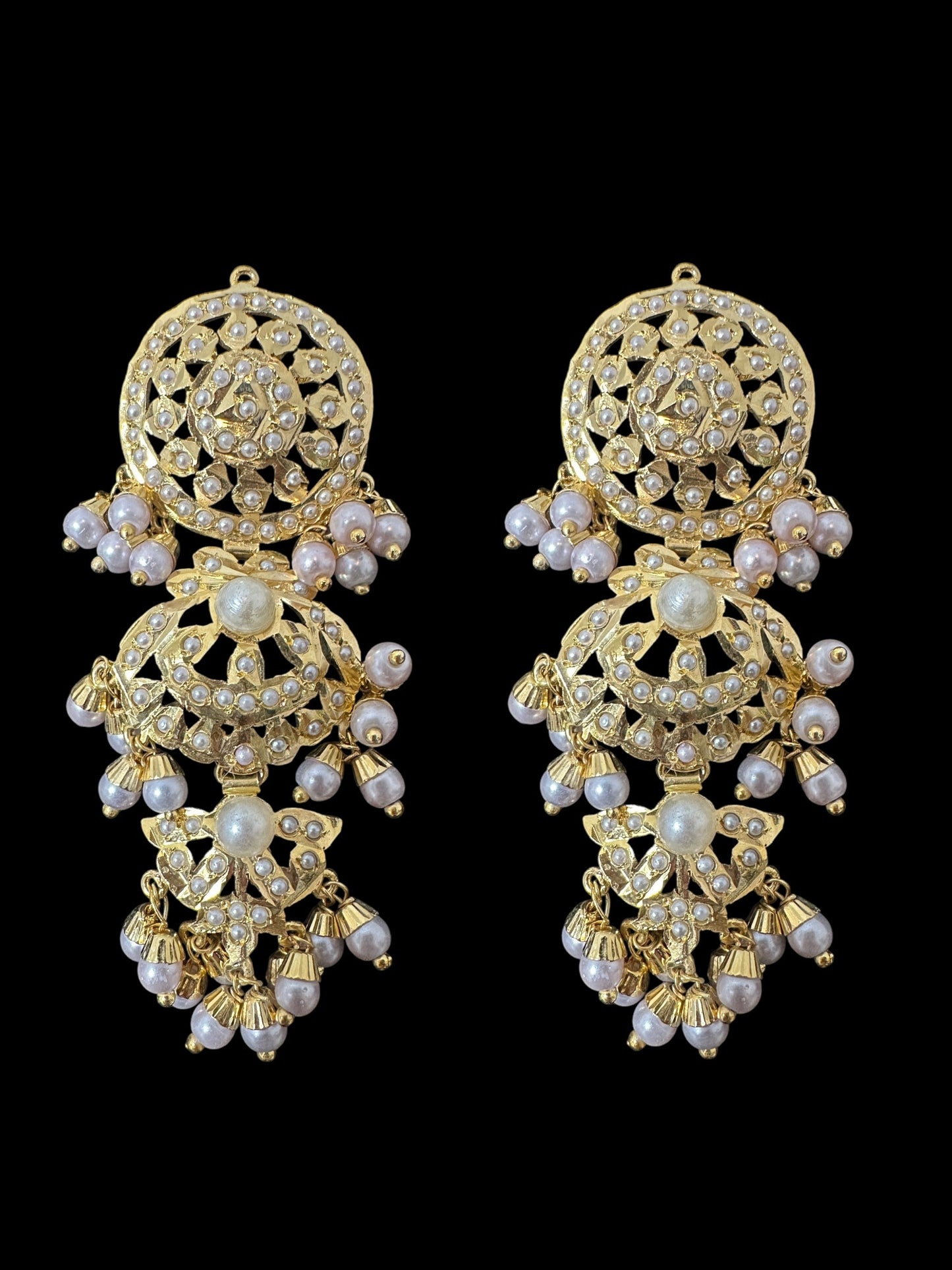 DER802 MAYA gold plated earrings in pearls (READY TO SHIP)