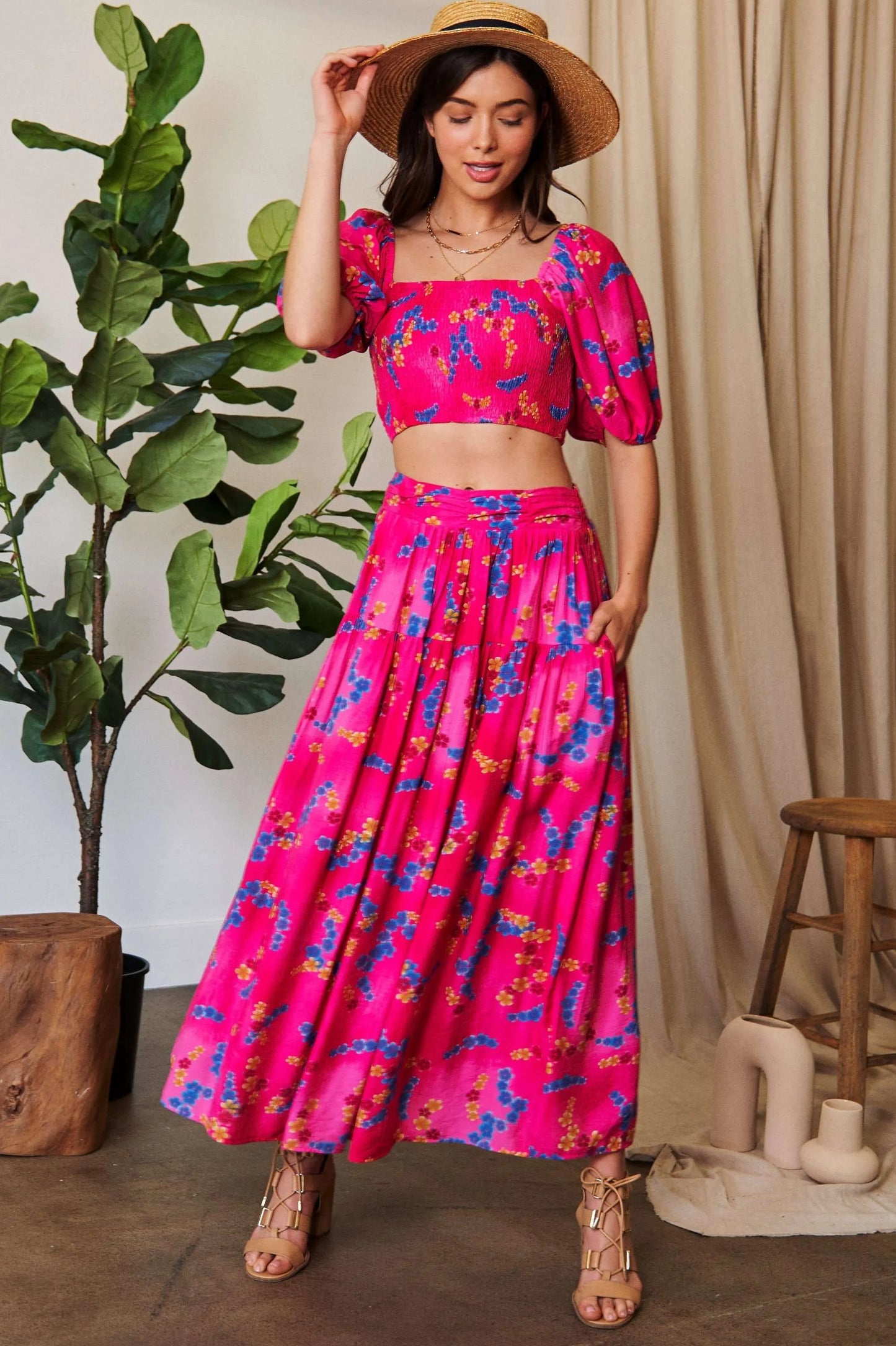 Davi & Dani Smocing Bodice Puff Short Sleeve Printed Crop Top