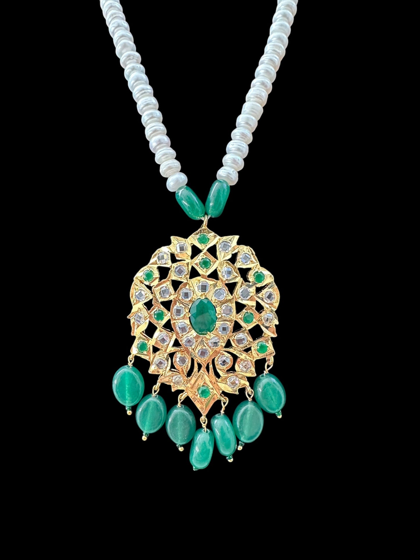 PS490 Neelam freshwater pearl pendant set - Green ( READY TO SHIP )