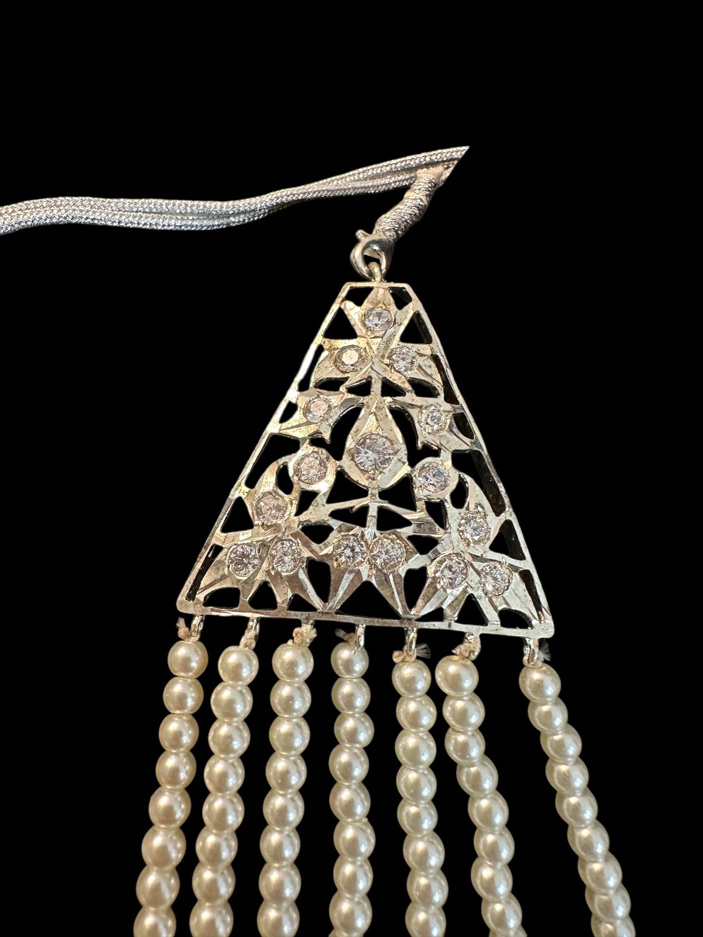 SAT106 Asmara Satlada with earrings tika in silver plating ( READY TO SHIP )