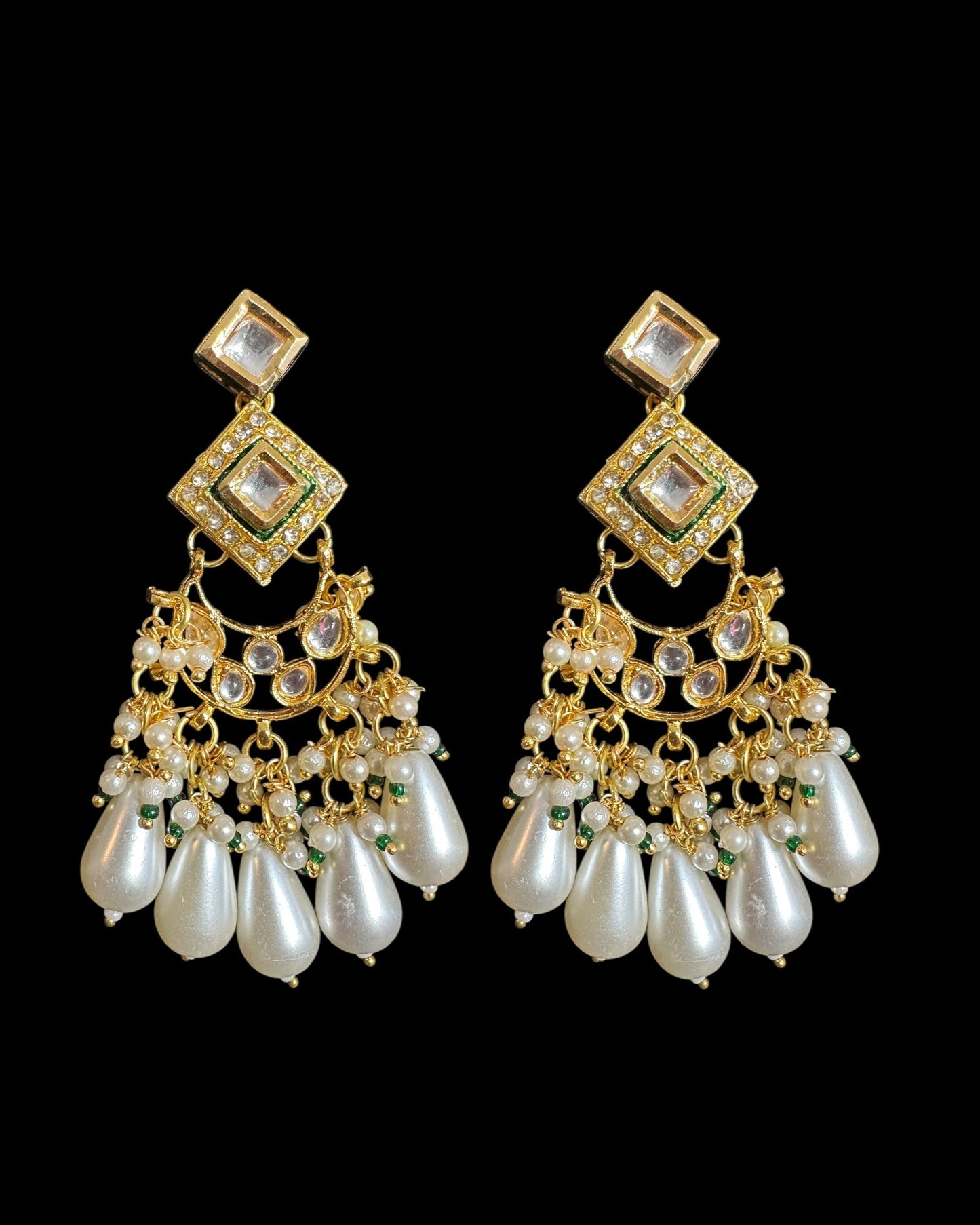 DER751 Kundan dangler earrings with pearls ( READY TO SHIP )
