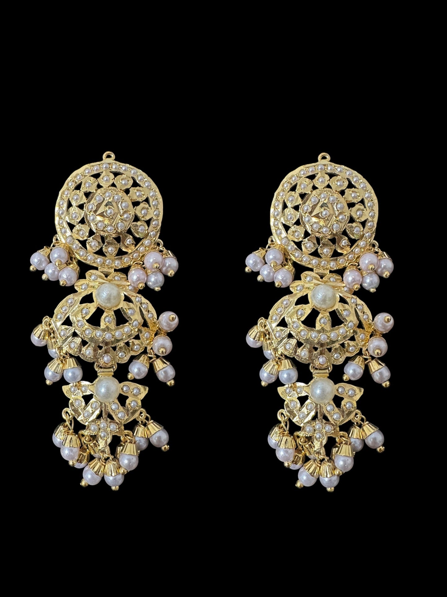 DER802 MAYA gold plated earrings in pearls (READY TO SHIP)