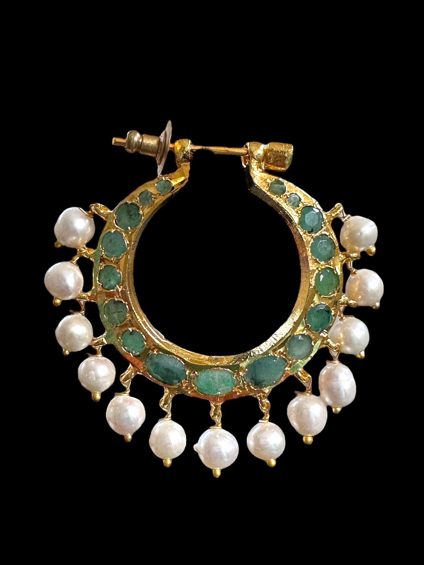 DER555 Chandbali in fresh water pearls and emerald ( SHIPS IN 4 WEEKS )