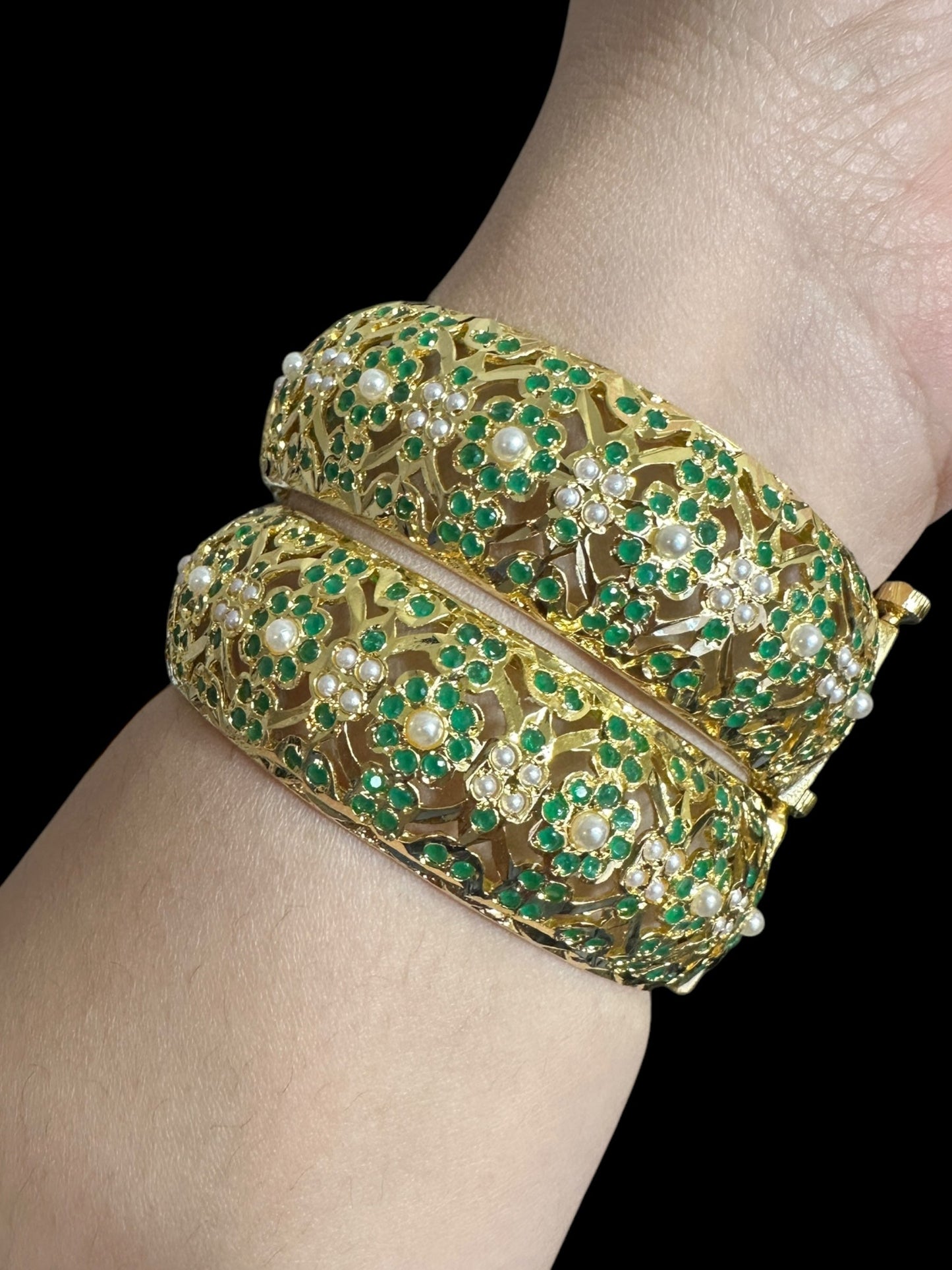 B318 jadau bangles - emerald pearl - one pair ( READY TO SHIP )