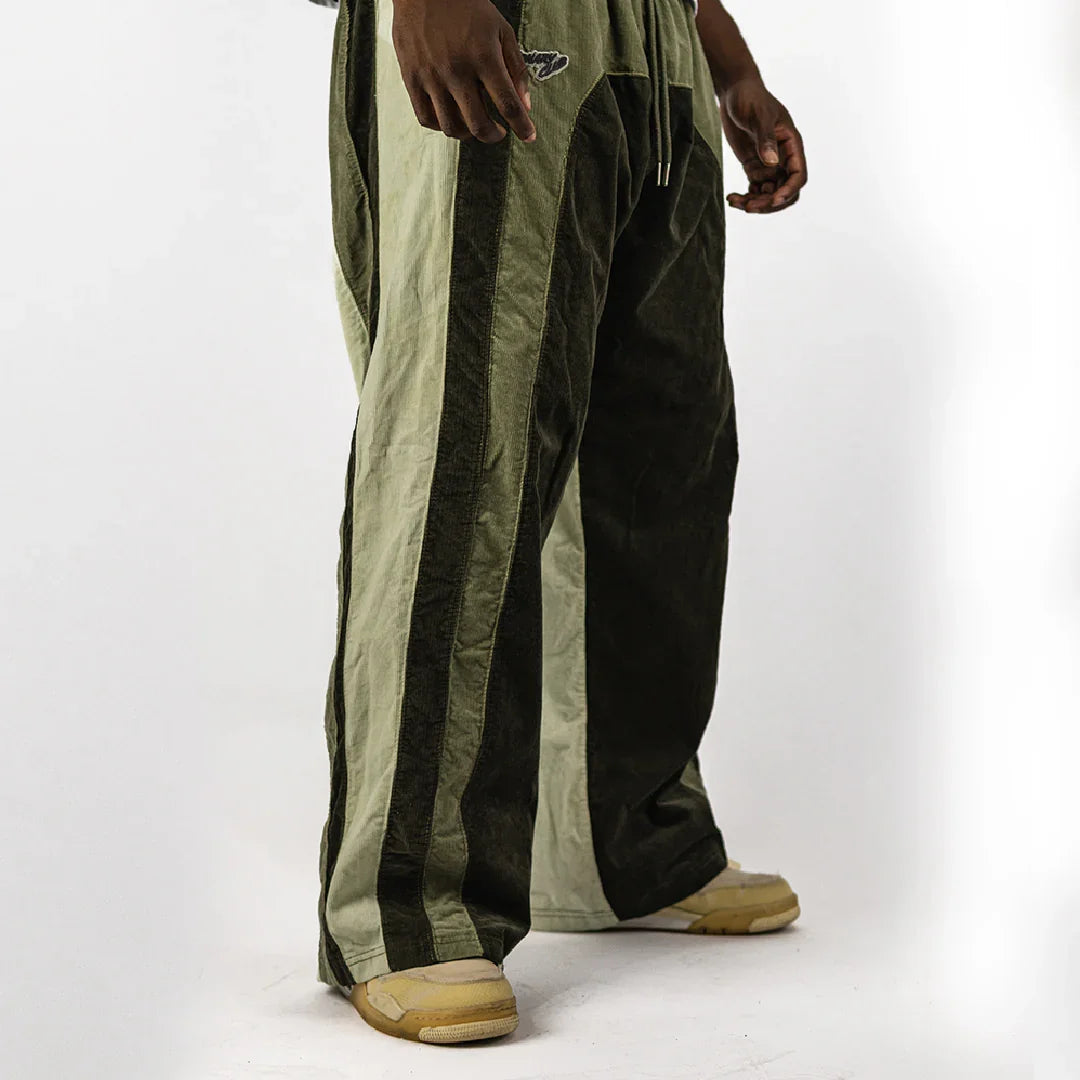 "RADIANT AURA" WIDE LEG SWEATS (TRIPLE JADE)