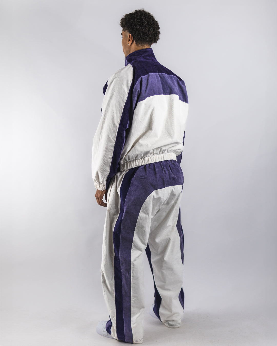 "RADIANT AURA" WIDE LEG SWEATS (PURPLE HAZE)