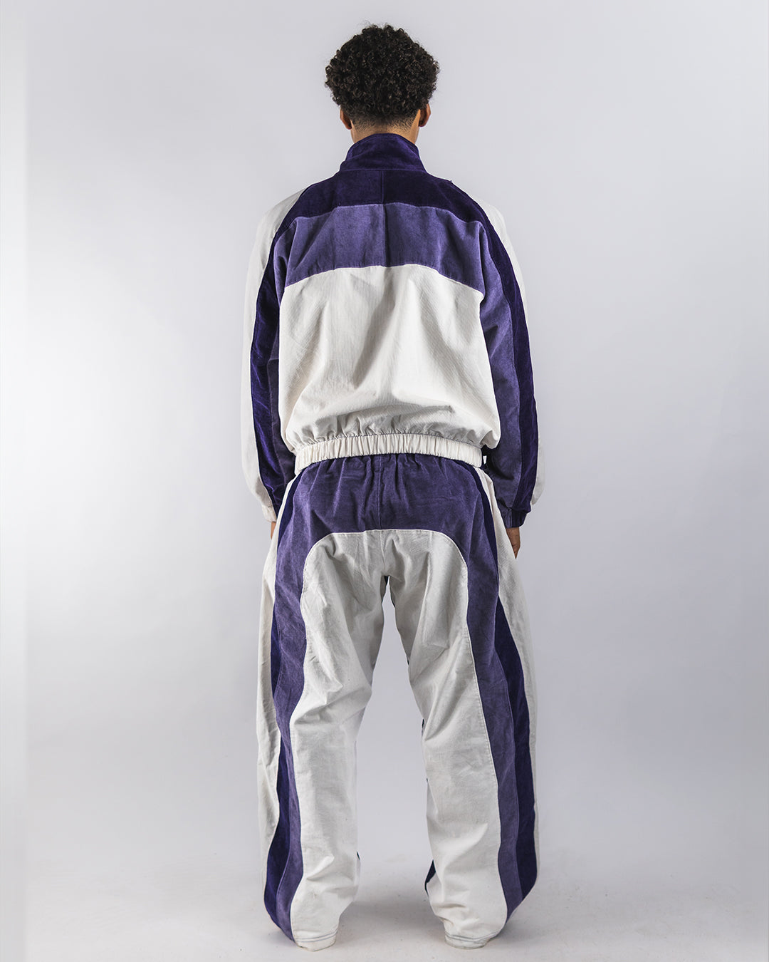 "RADIANT AURA" WIDE LEG SWEATS (PURPLE HAZE)