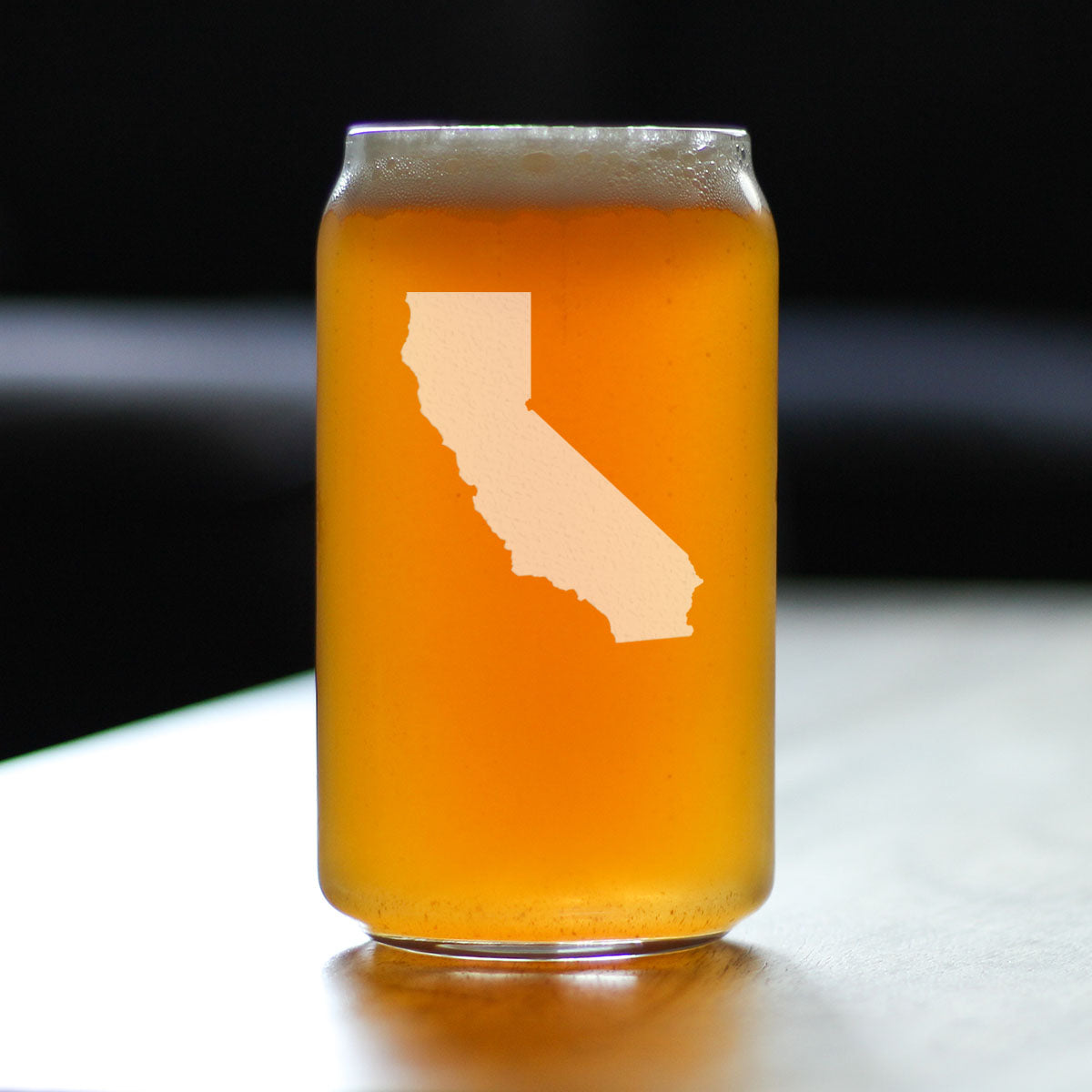 California State Outline Beer Can Pint Glass - State Themed Drinking Decor and Gifts for Californian Women & Men - 16 Oz Glasses