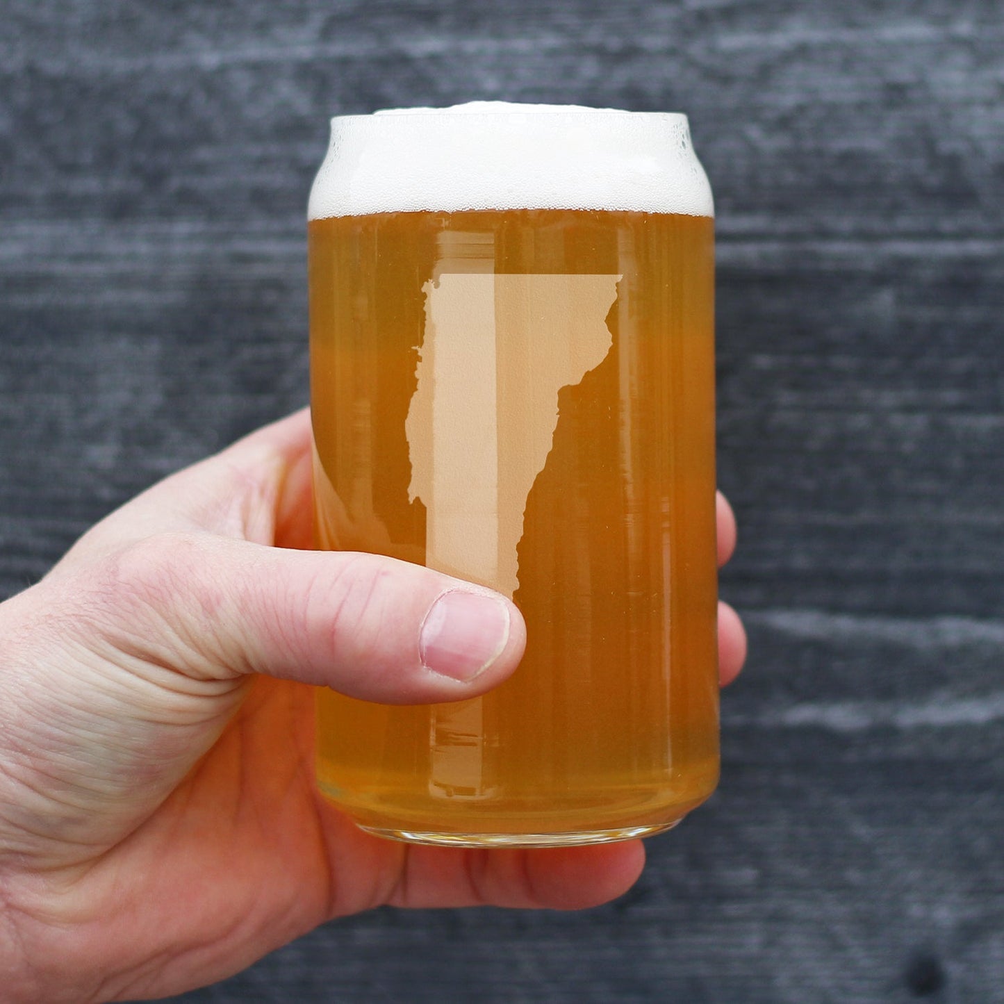 Vermont State Outline Beer Can Pint Glass - State Themed Drinking Decor and Gifts for Vermonter Women & Men - 16 Oz Glasses