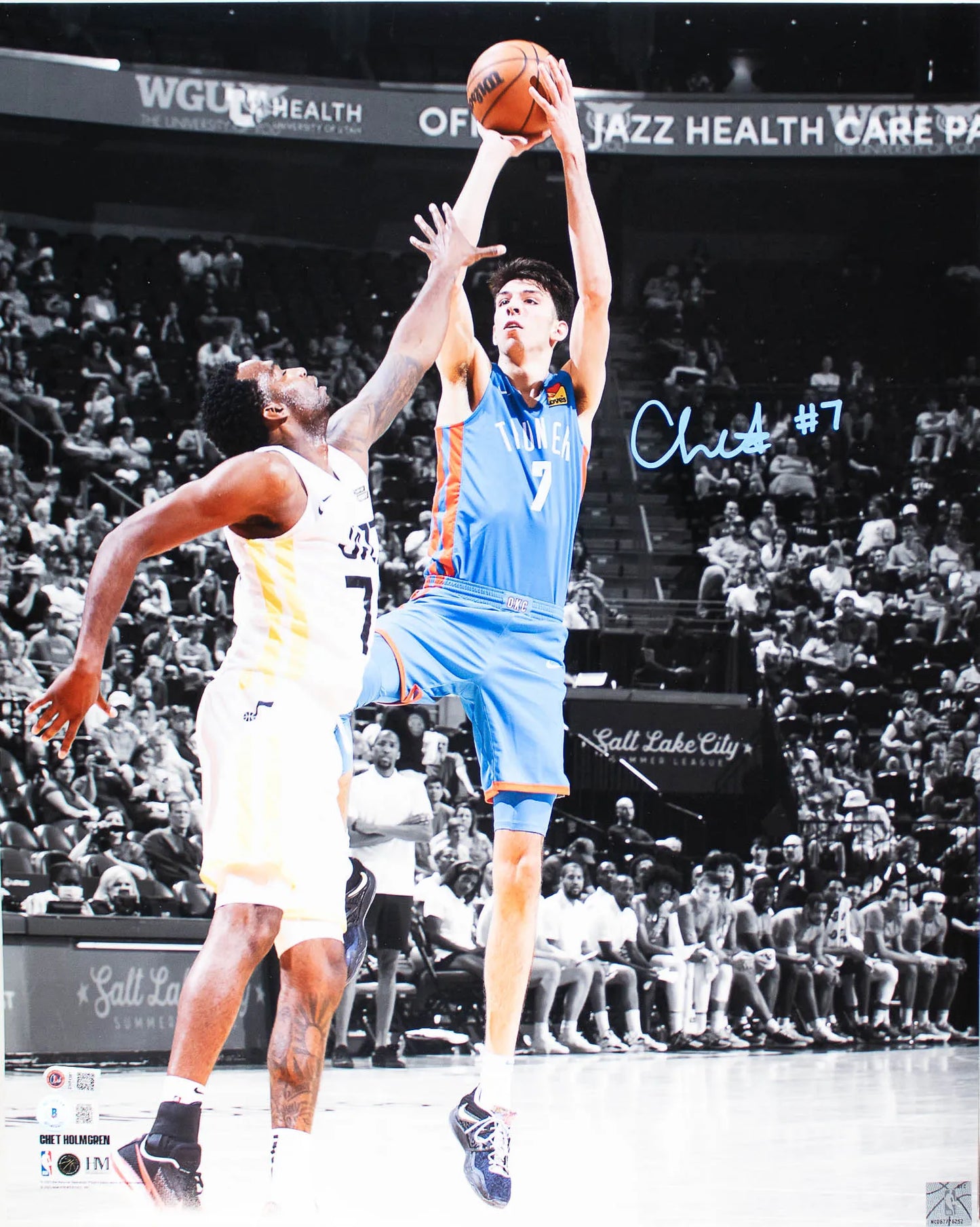 Autographed/Signed Chet Holmgren Oklahoma City Thunder 16x20 Basketball Photo Beckett BAS COA